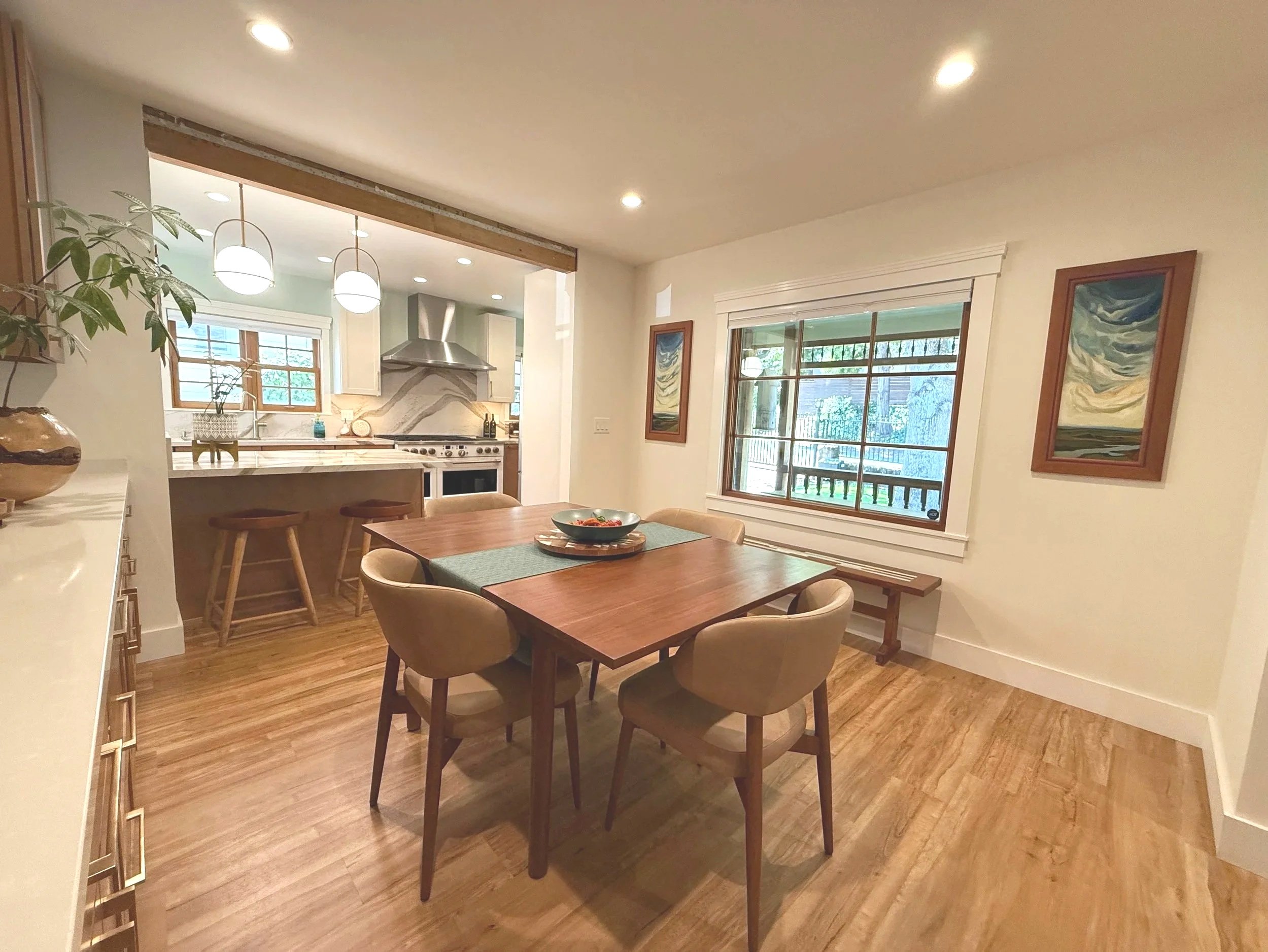 3312DiningWindow.jpg