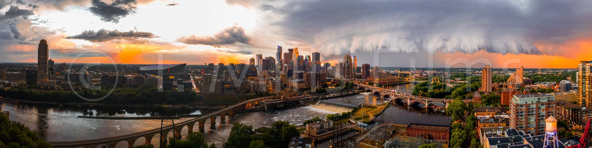 storm panorma-2.jpg