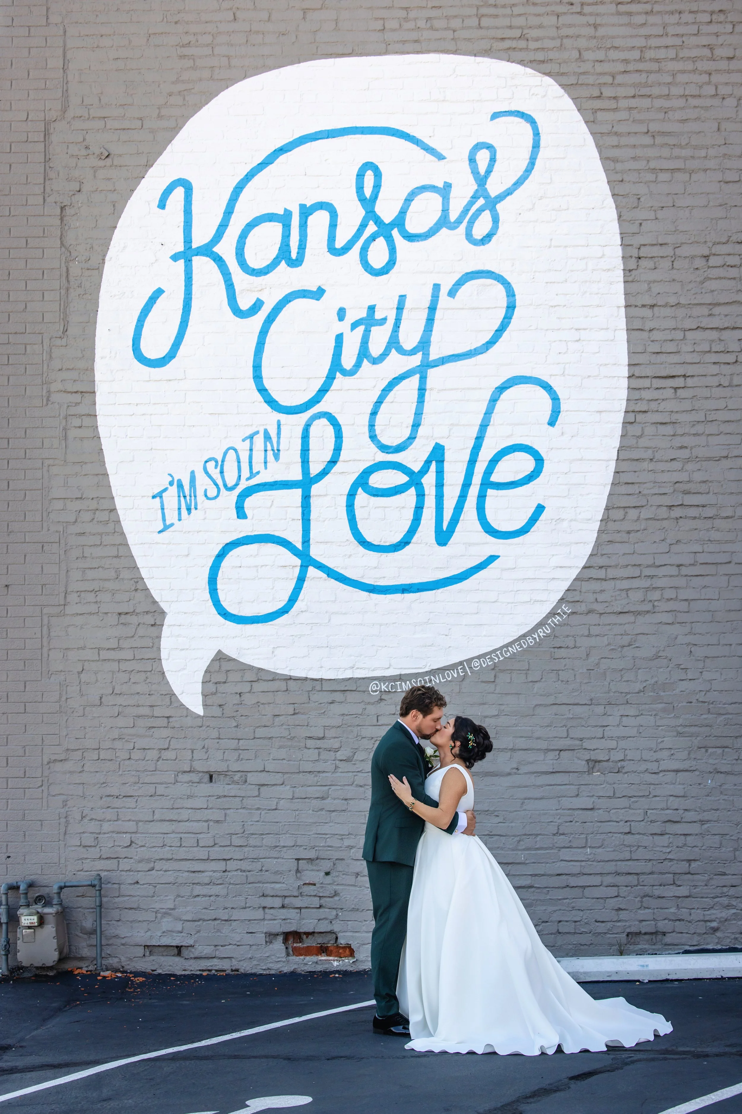 Kansas City Wedding Photography, Kansas City I'm so in Love Mural