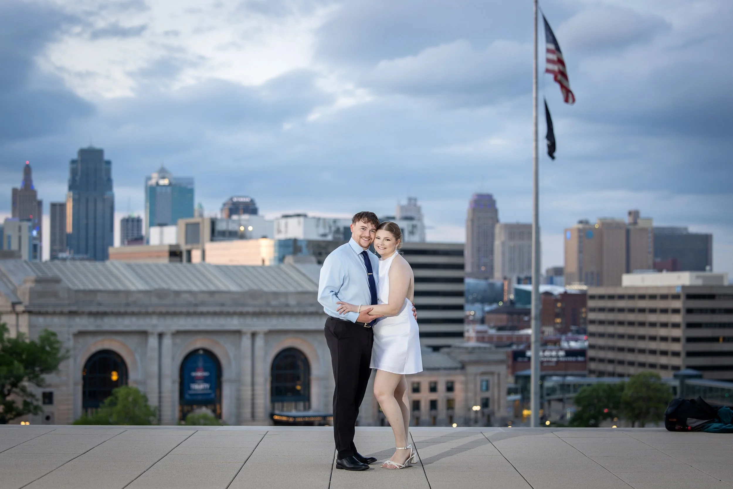 Engagement photography at the WW1 Museum, Liberty Memorial, at sunset