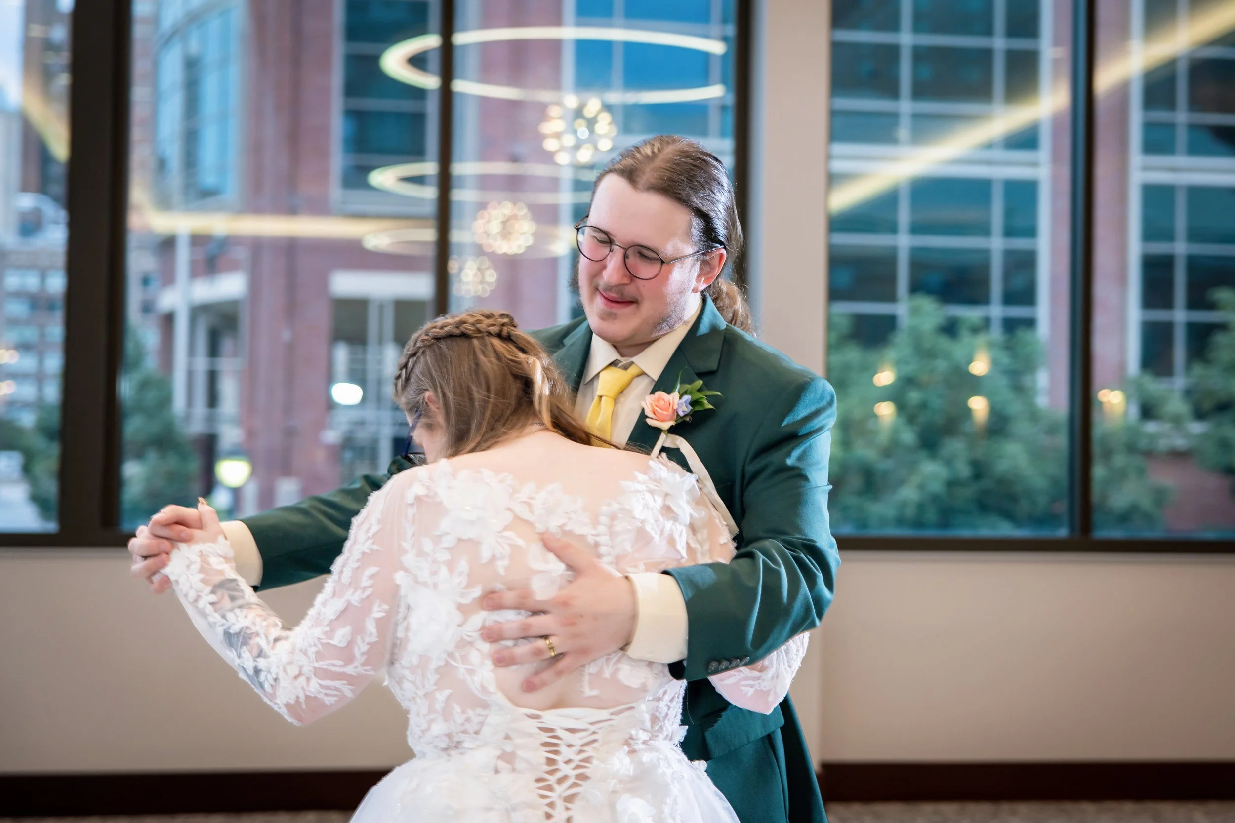 Kansas City Wedding Photography, Cathedral of Immaculate Conception Kansas City