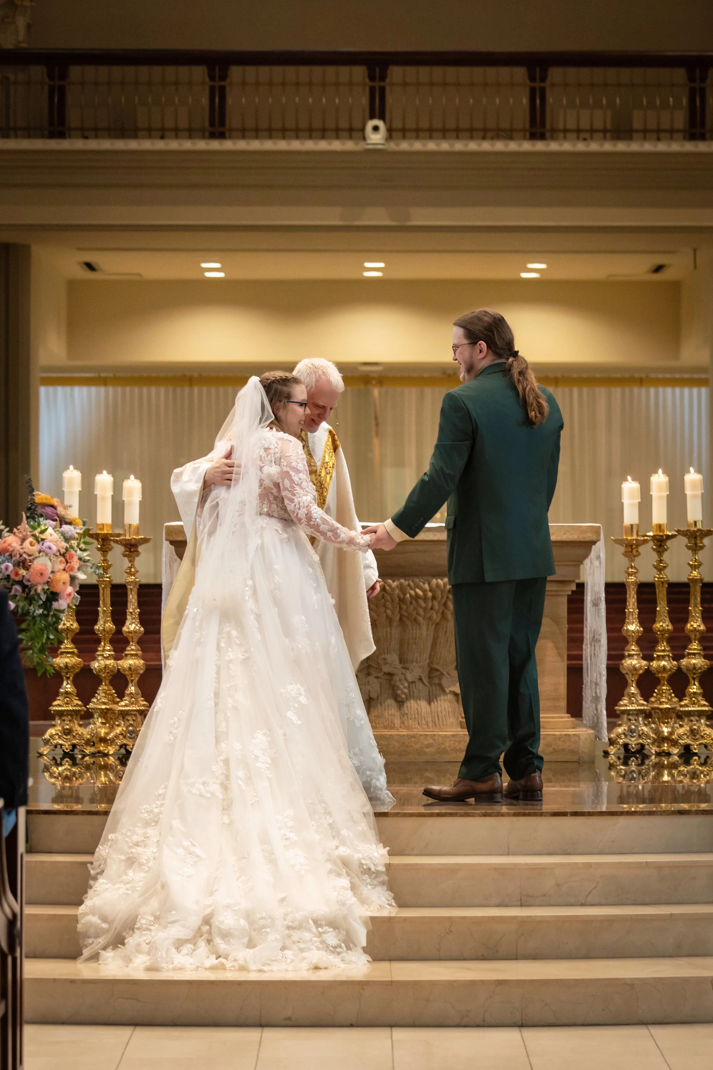 Kansas City Wedding Photography, Cathedral of Immaculate Conception Kansas City