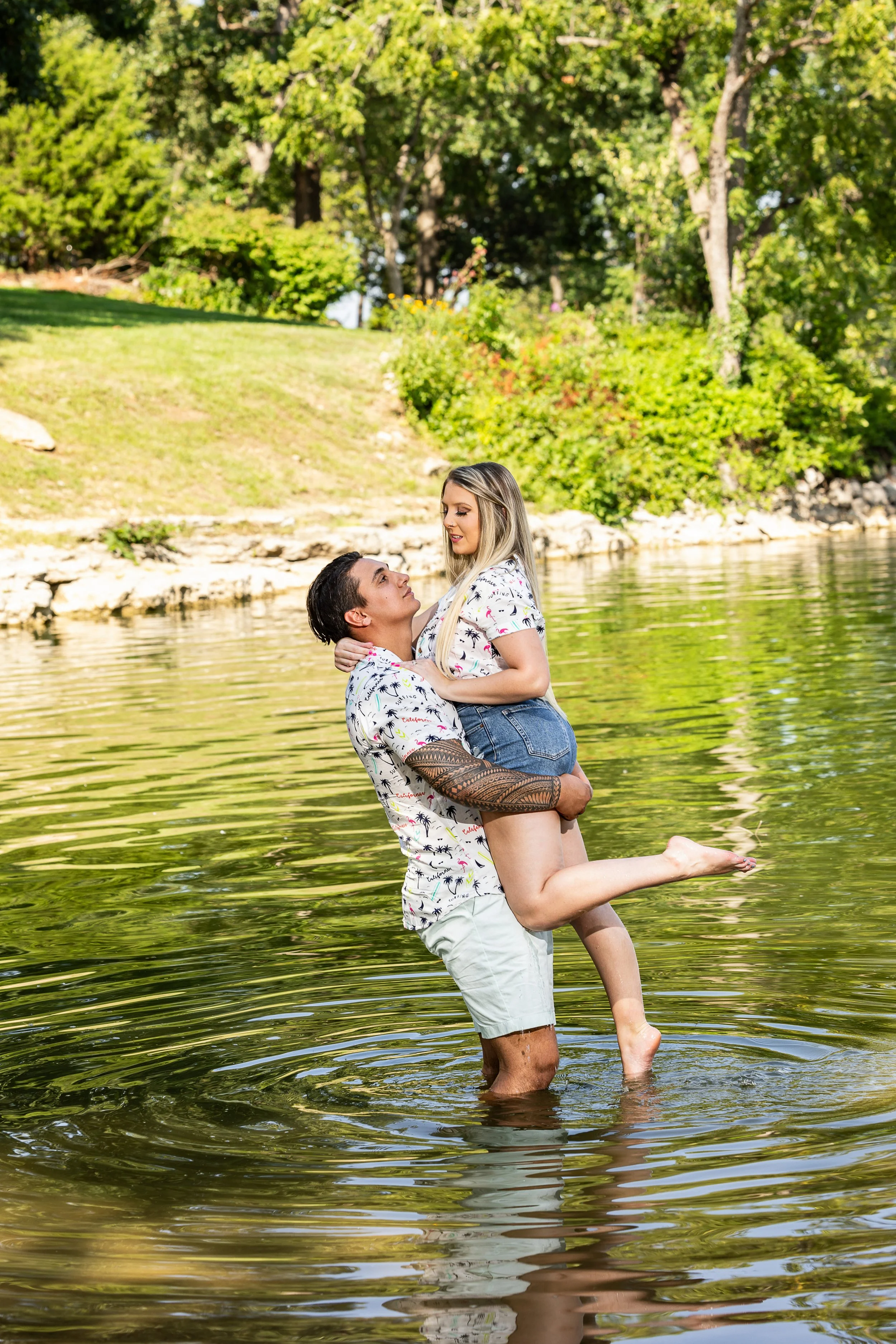 Kansas City Engagement Session, Lake