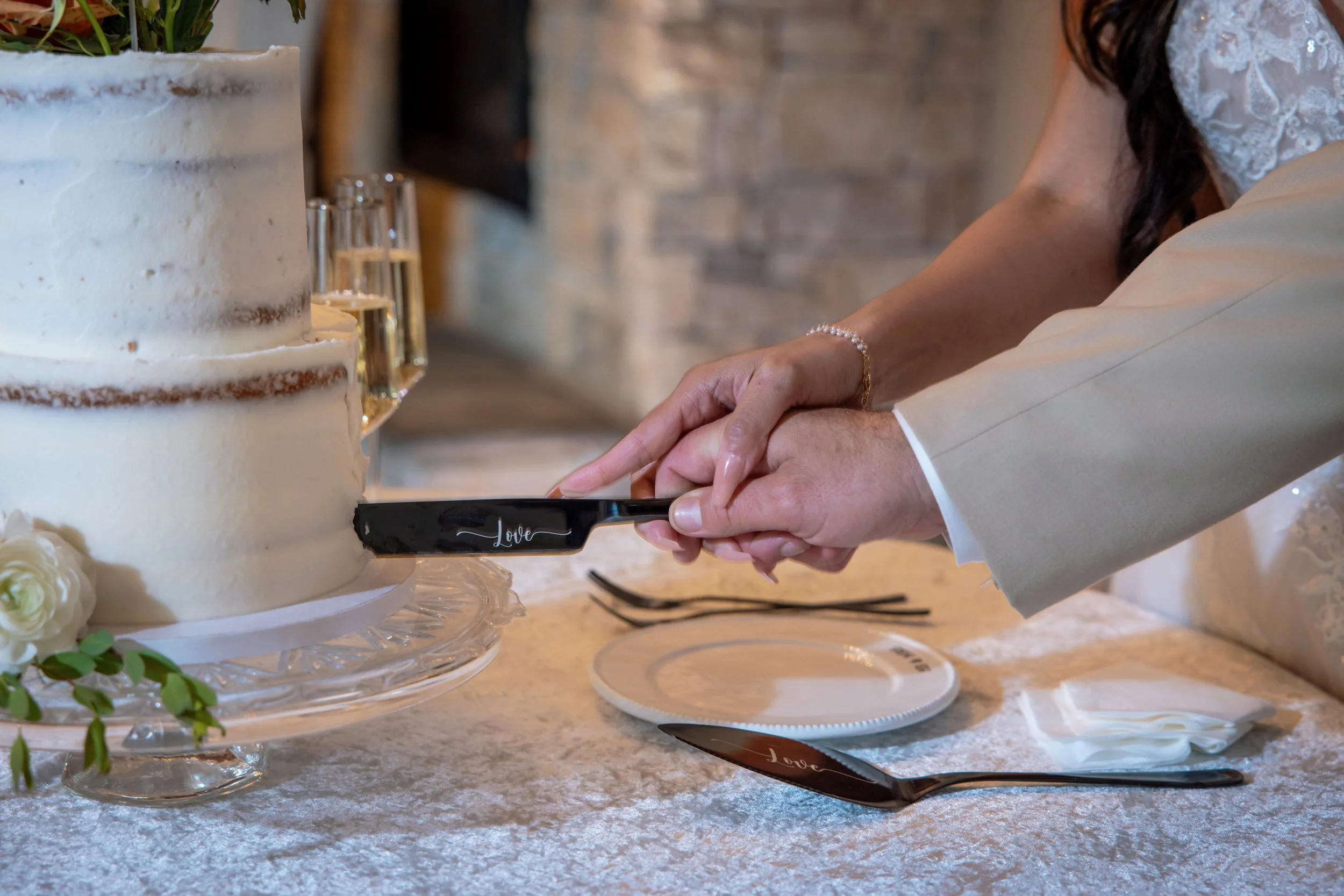 Kansas City Wedding, The English Barn
