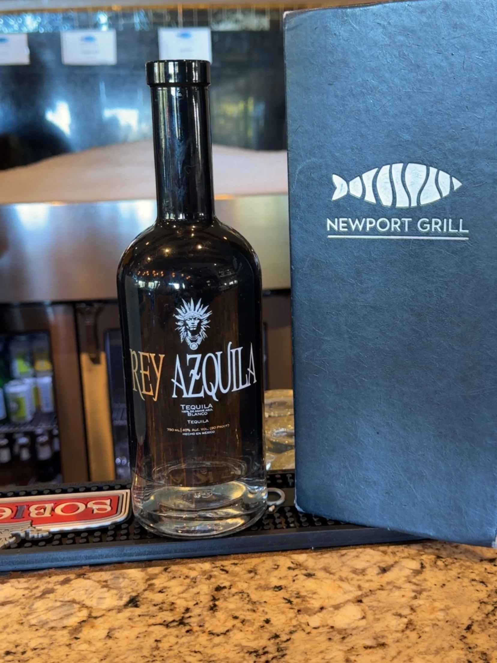 Rey Azquila at @newportgrillwichita 

One more table. One more bar. One more step forward.

Get your next cocktail mixed with Rey Azquila 🍹

Intentional 🇲🇽🥃

#reyazquila #tequila #wichita #supportlocal #newportgrillwichita