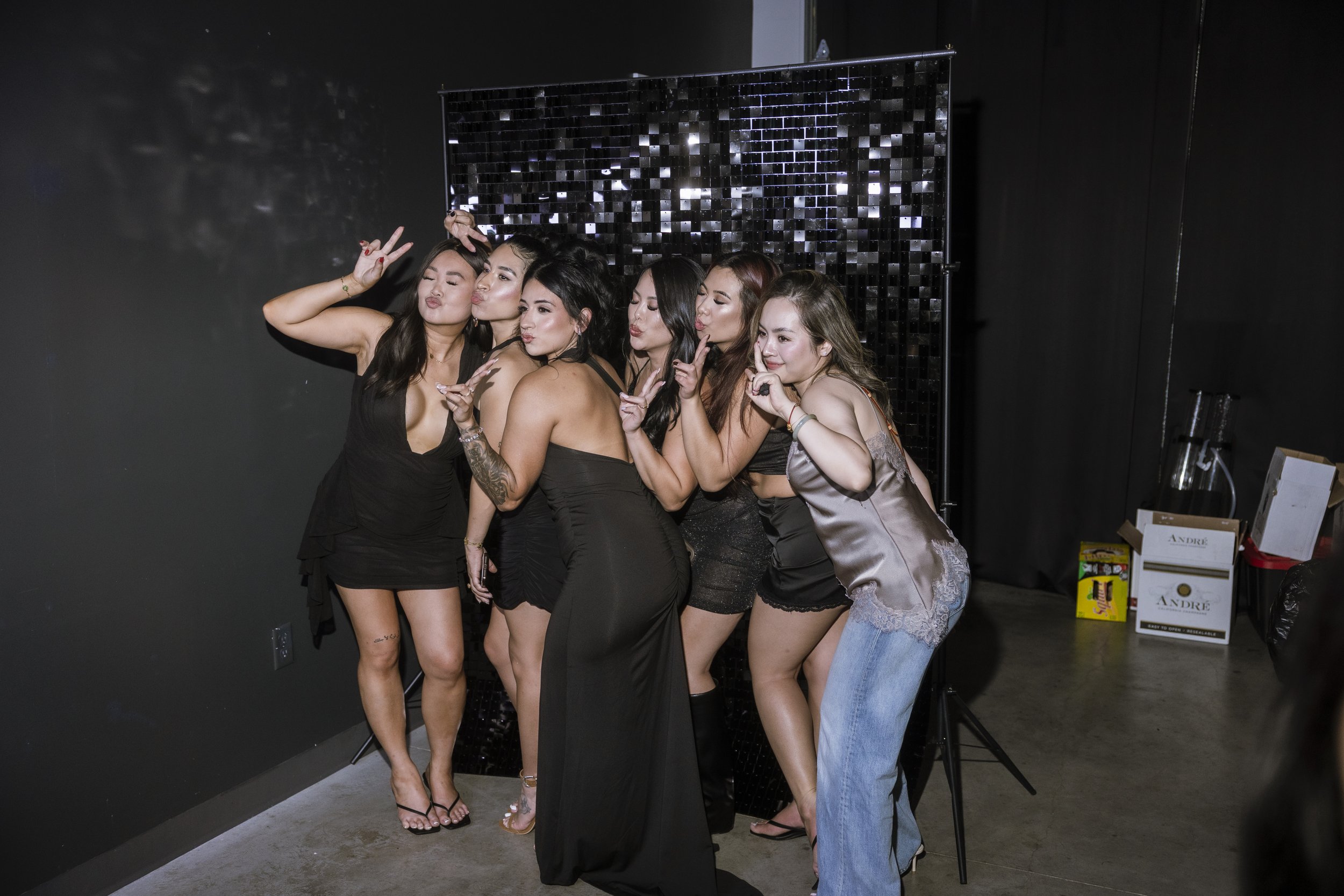 R6__7173.jpg