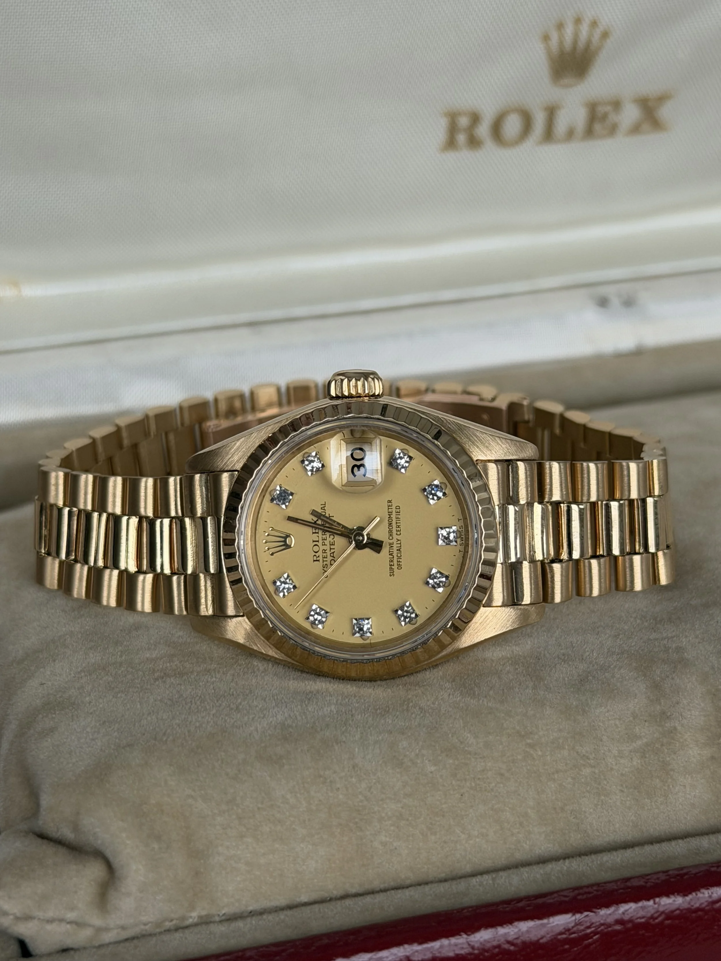 Lady Datejust Yellow Gold.JPG