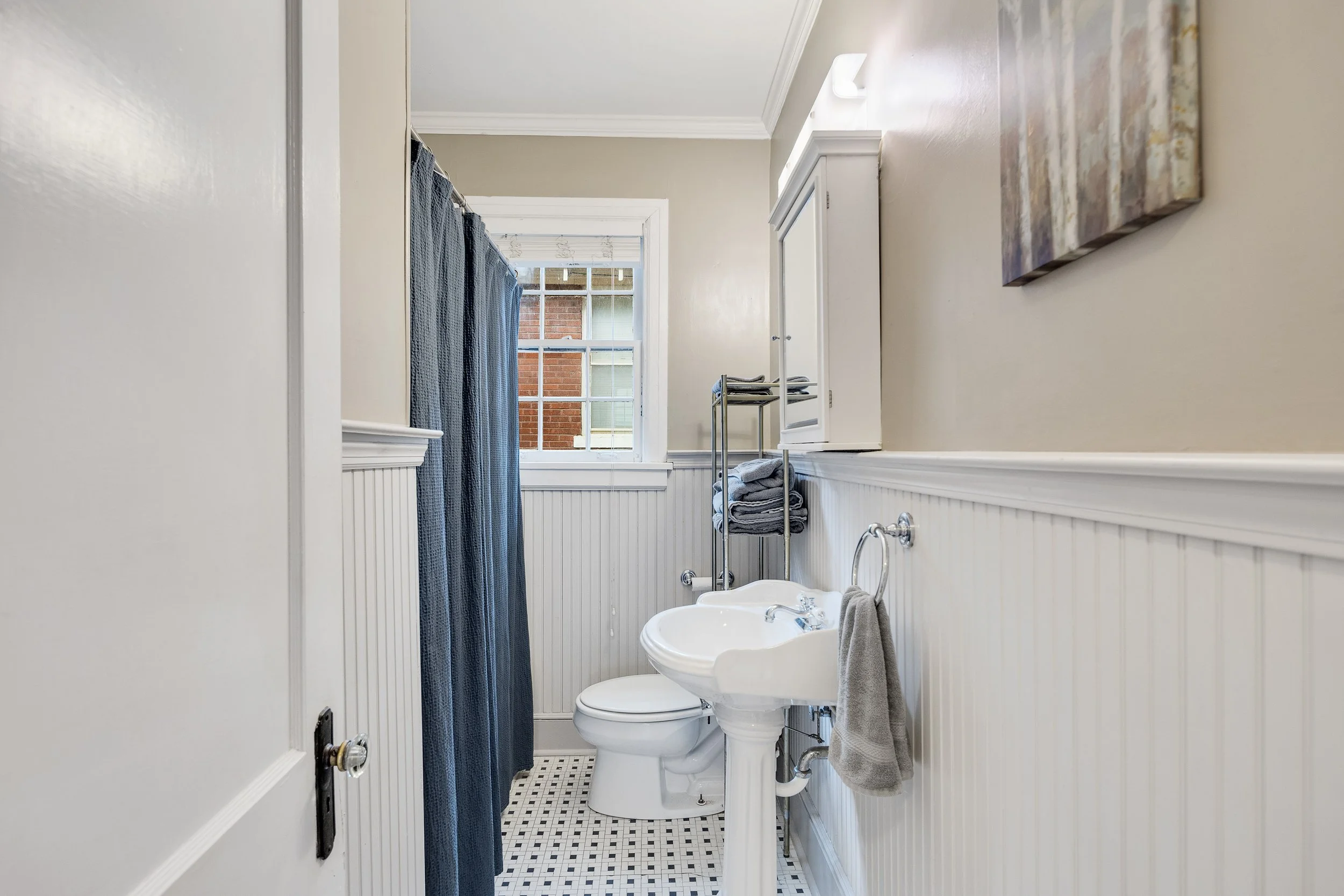 023-555 S Holmes St-MLS Version.jpg