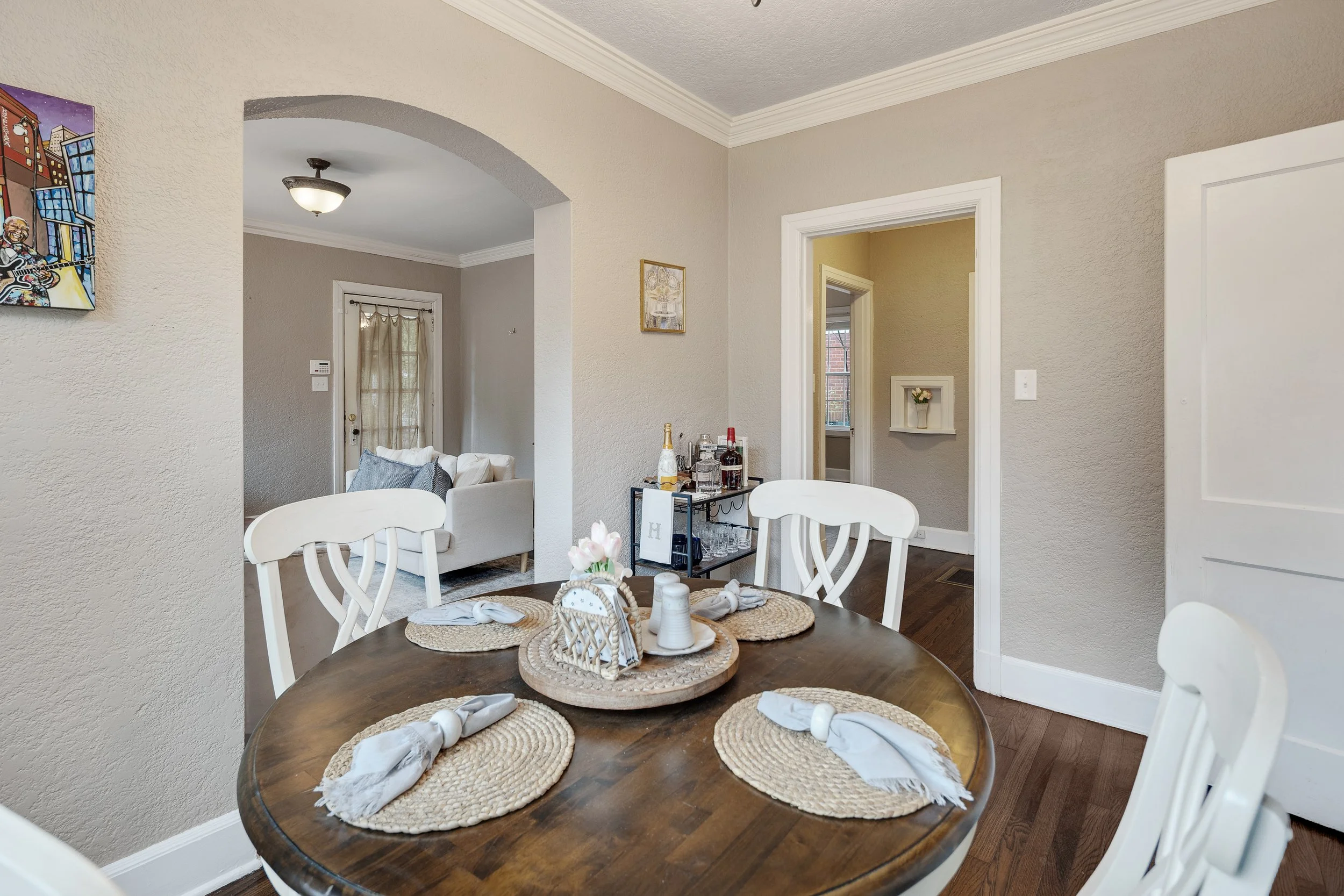 012-555 S Holmes St-MLS Version.jpg