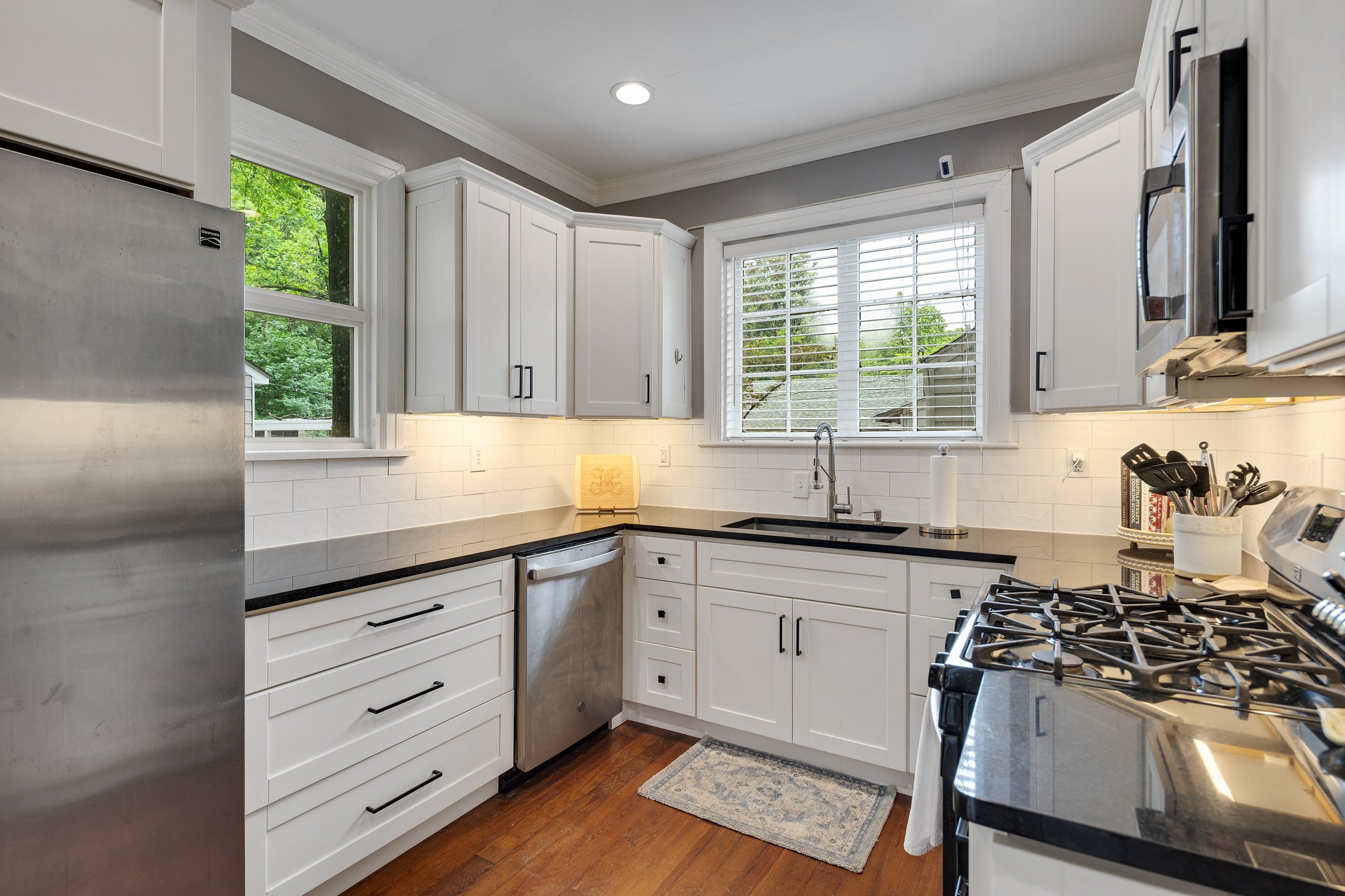 013-555 S Holmes St-MLS Version.jpg