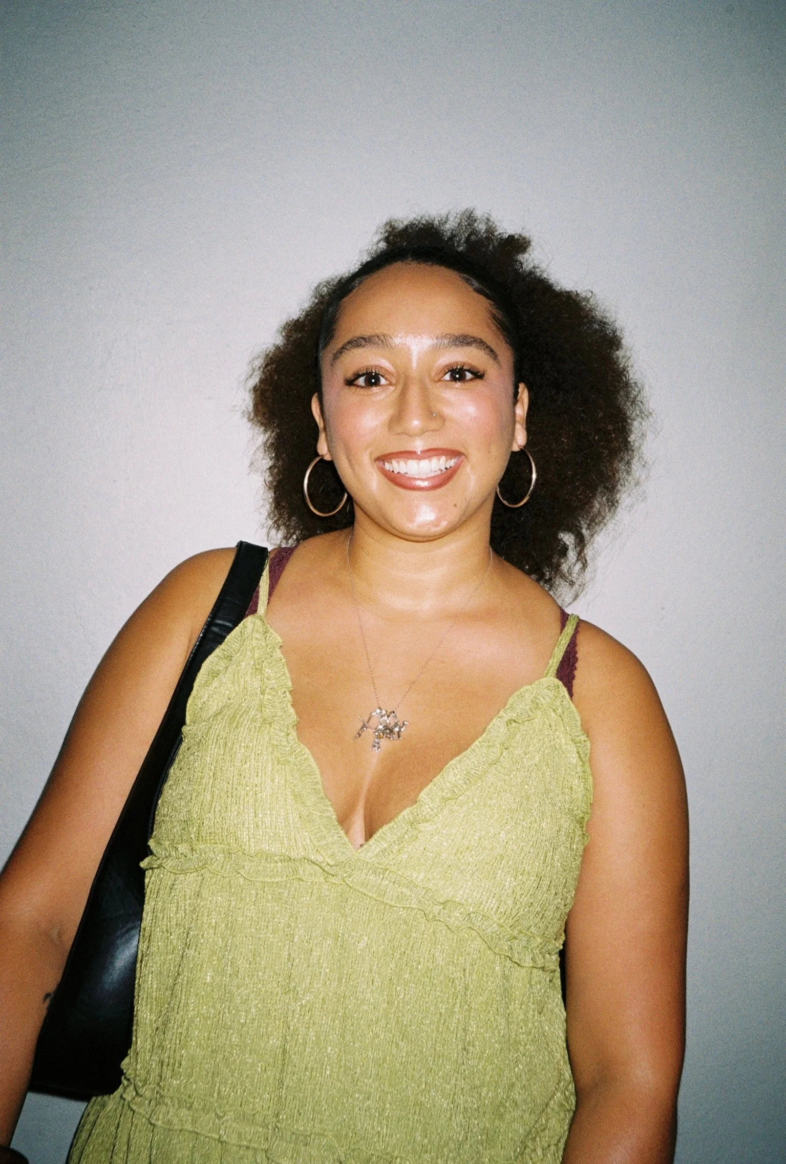 camyll759044353-R1-012.JPG
