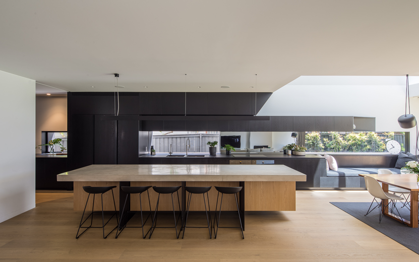 Aria Apartment by Julia English Architects and McGregor Westlake. Photography by Tom Ferguson. Joinery by David Reddy Furniture. Published in The Local Project 17 February 2021.