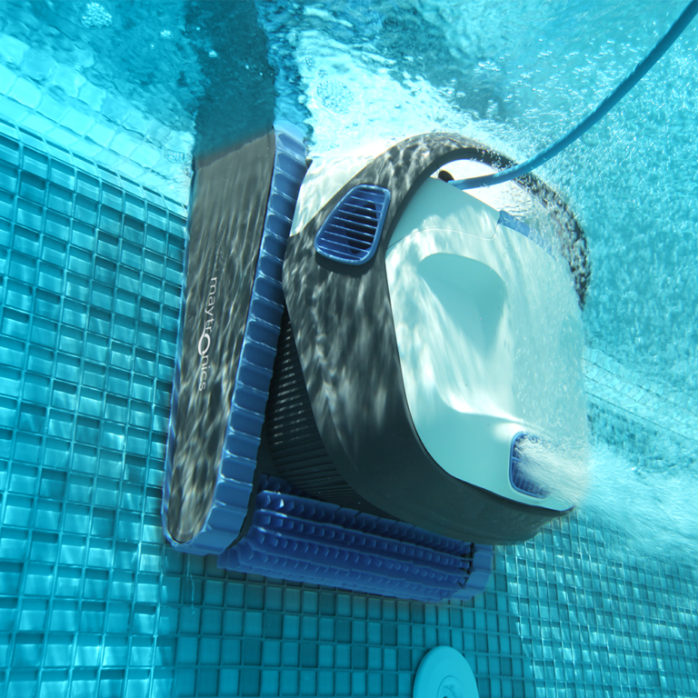BrandImage_LR_Dolphin_S250_PowerStream-768x768.png