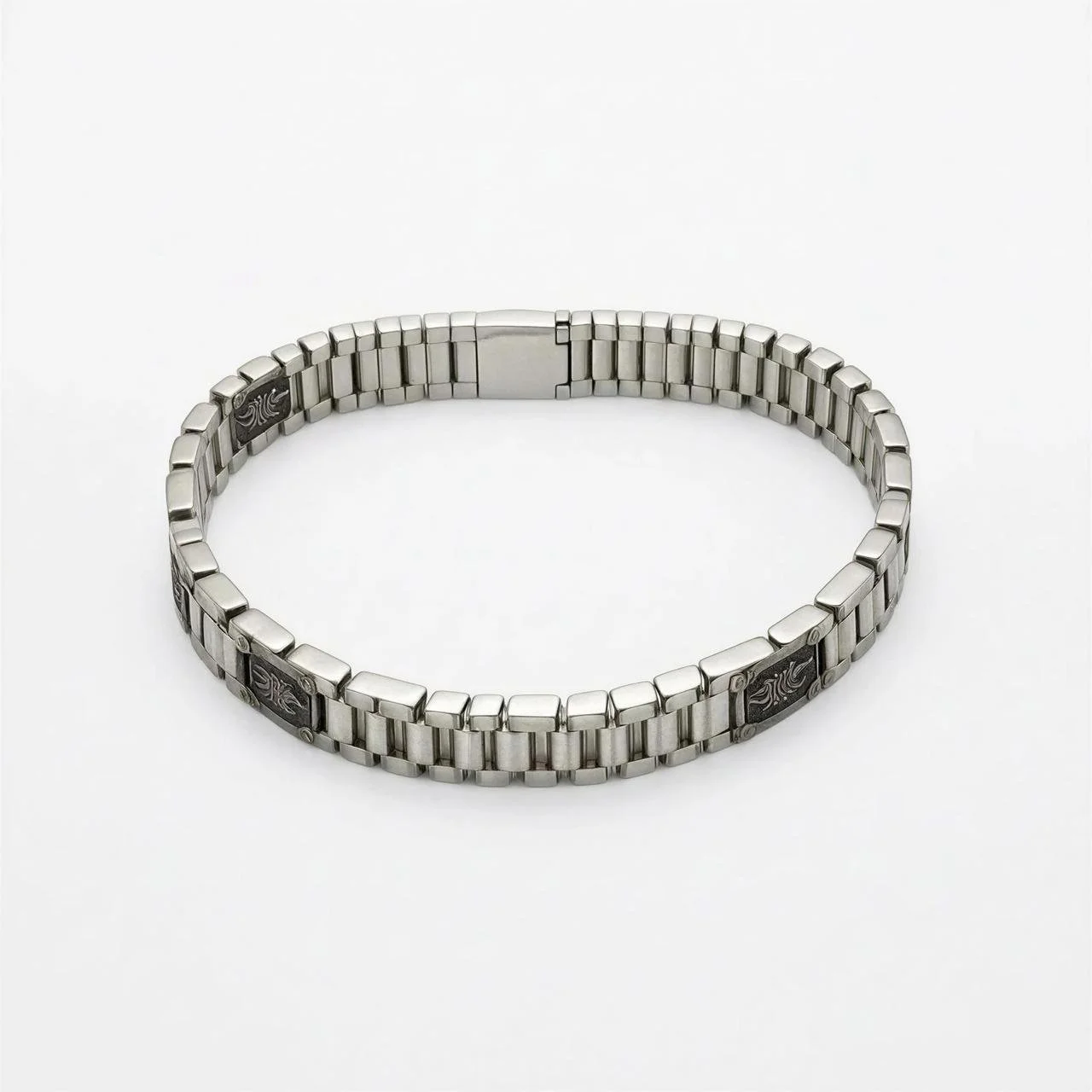 Sterling Silver scorpion-motif men's link bracelet