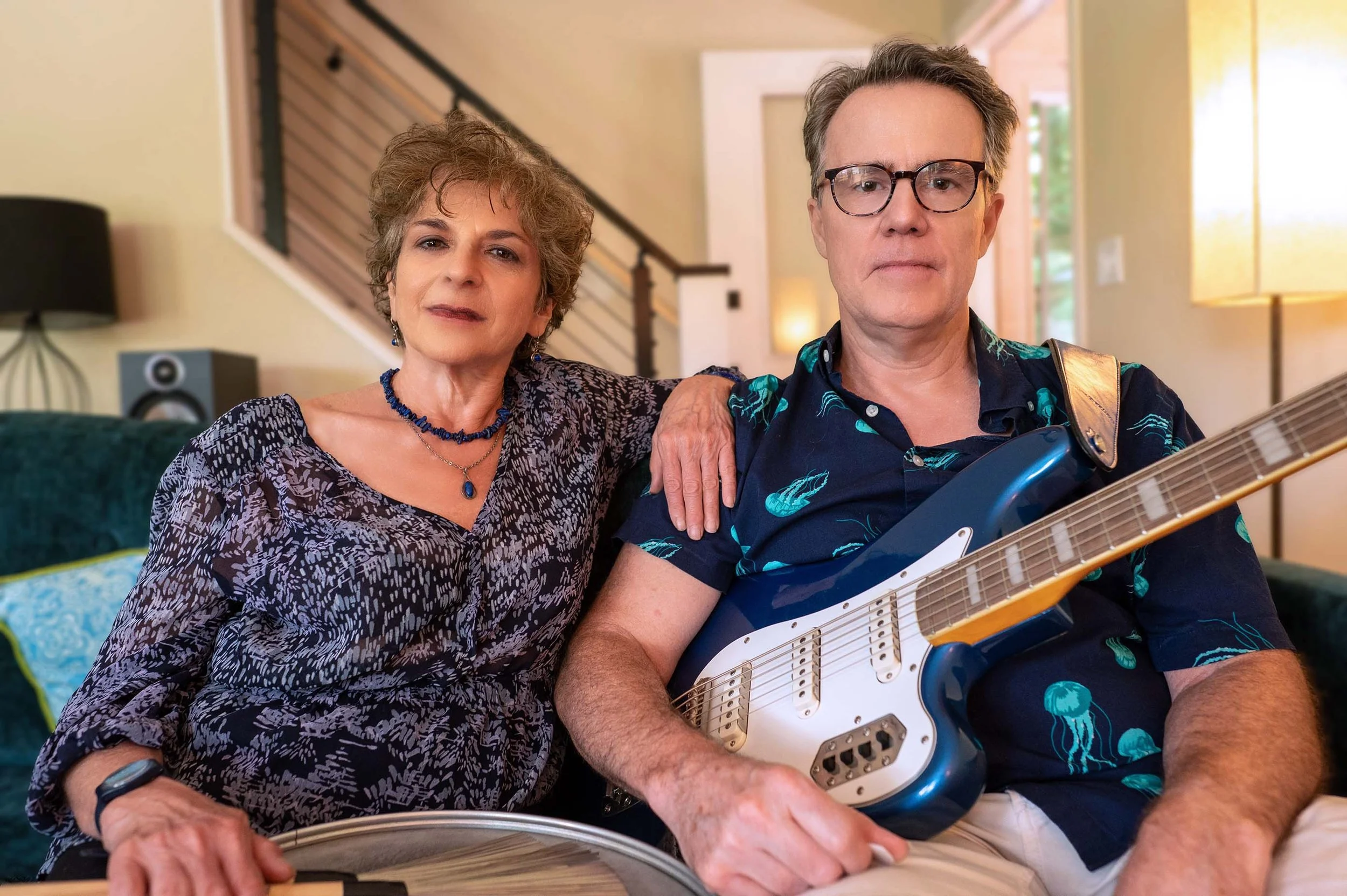 Carol-and-Nick-in-living-room-DSC_3703_pp-lo2.jpg.jpg