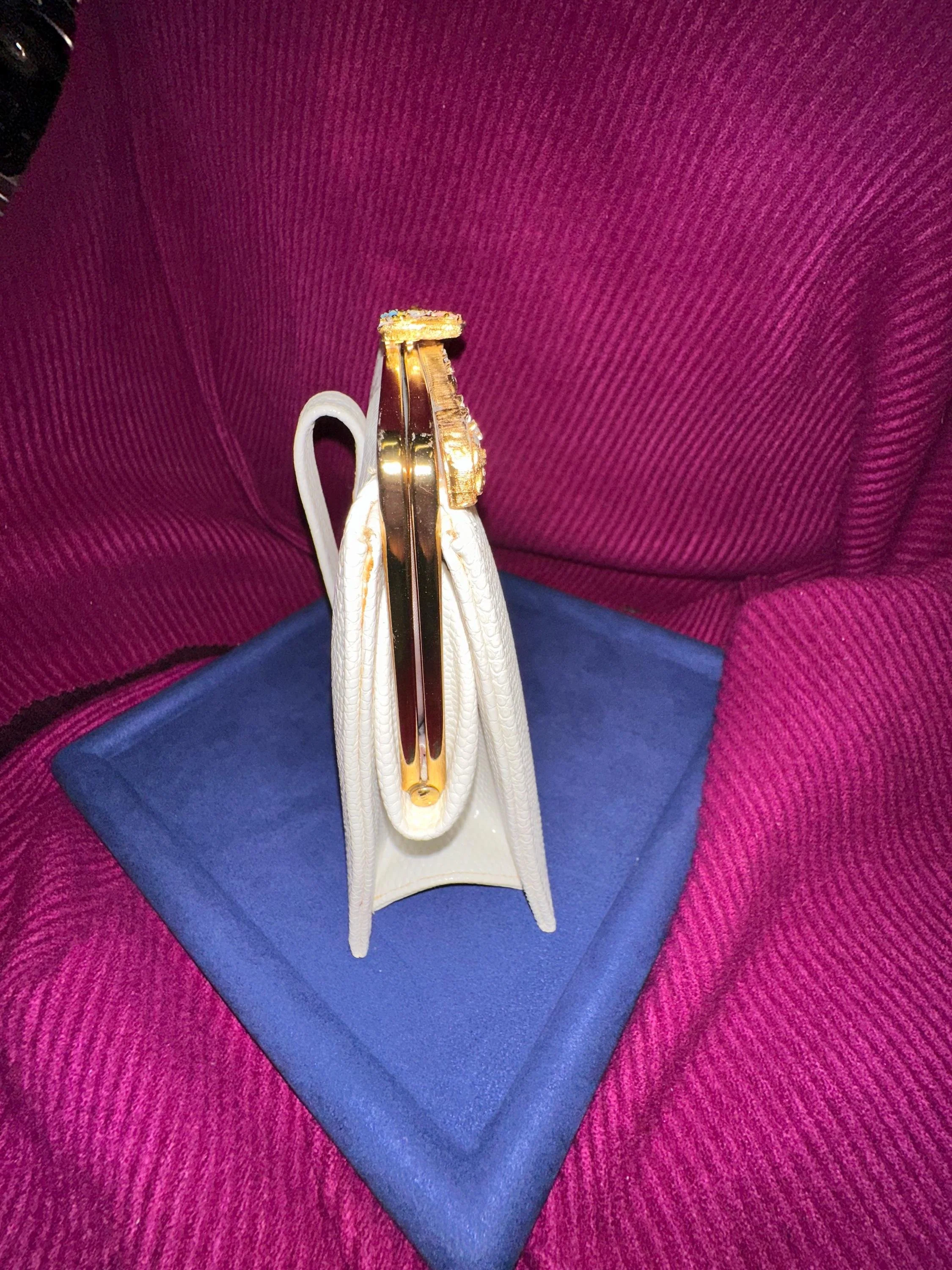 https://i.etsystatic.com/7620283/r/il/852ddc/8459493533/il_fullxfull.8459493533_pb2t.jpg