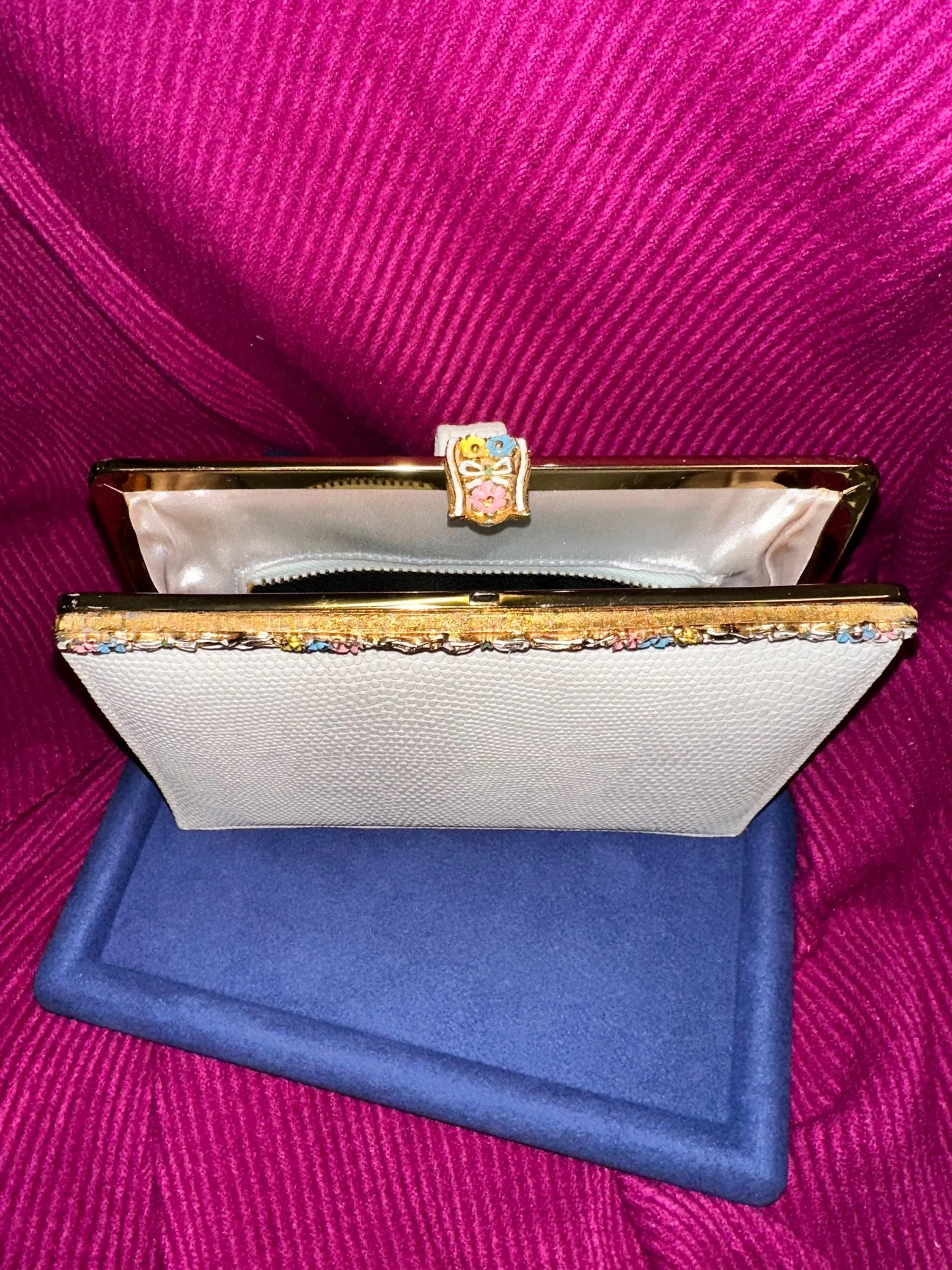 https://i.etsystatic.com/7620283/r/il/3b9269/8459493473/il_fullxfull.8459493473_jio6.jpg
