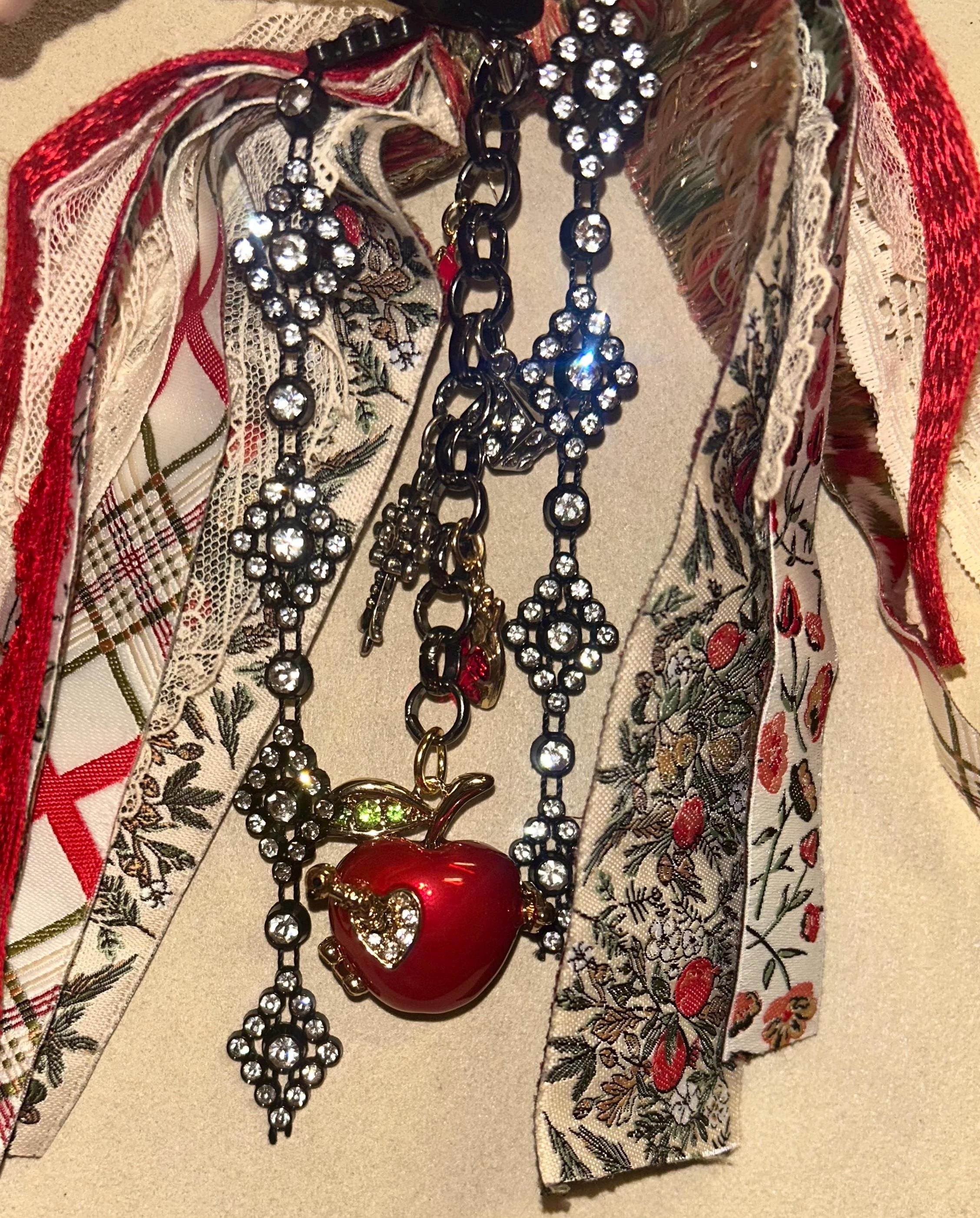 https://i.etsystatic.com/7620283/r/il/341120/8454057097/il_fullxfull.8454057097_ngcv.jpg