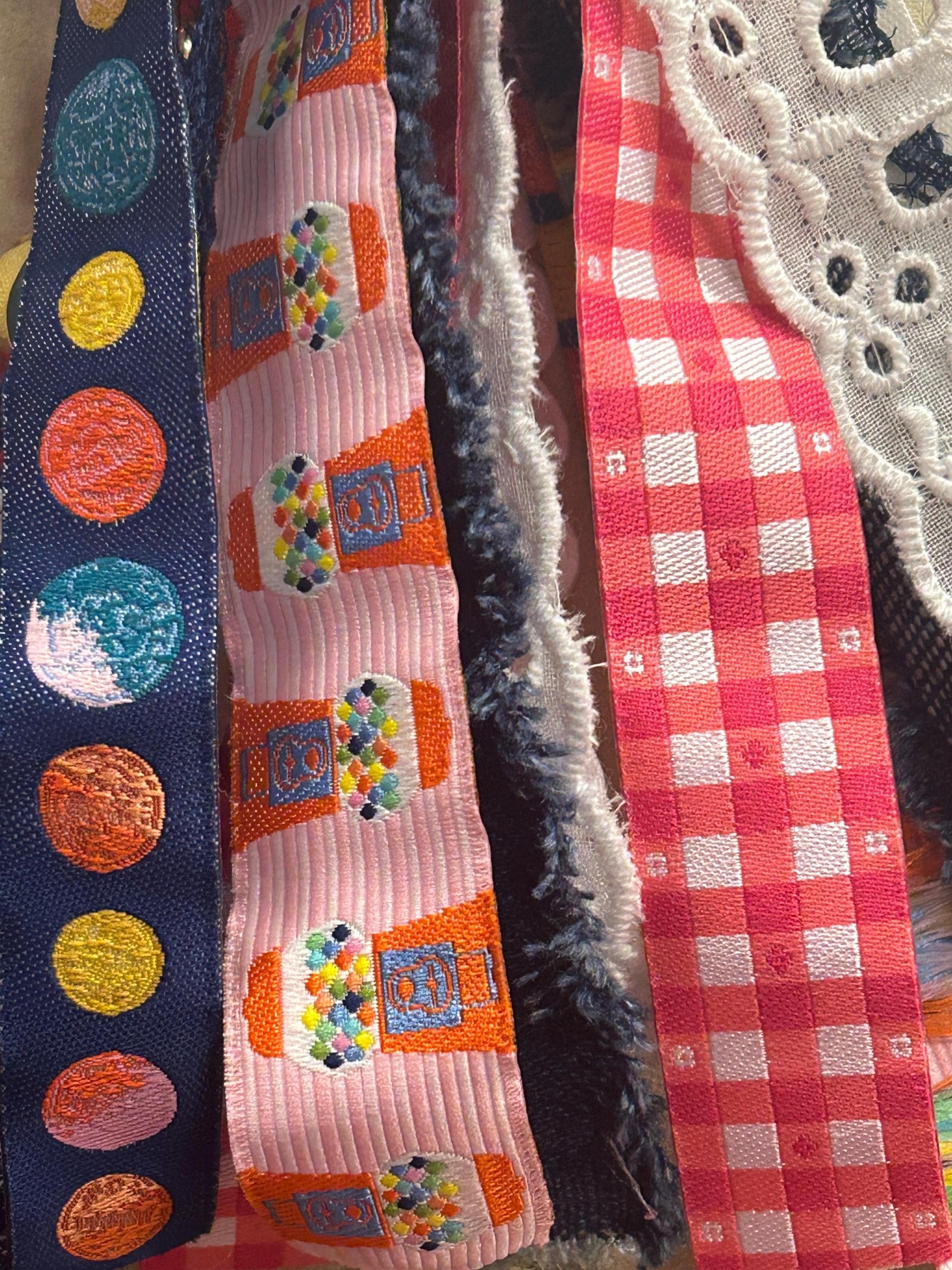 https://i.etsystatic.com/7620283/r/il/4a5d89/8406130840/il_fullxfull.8406130840_kdr9.jpg