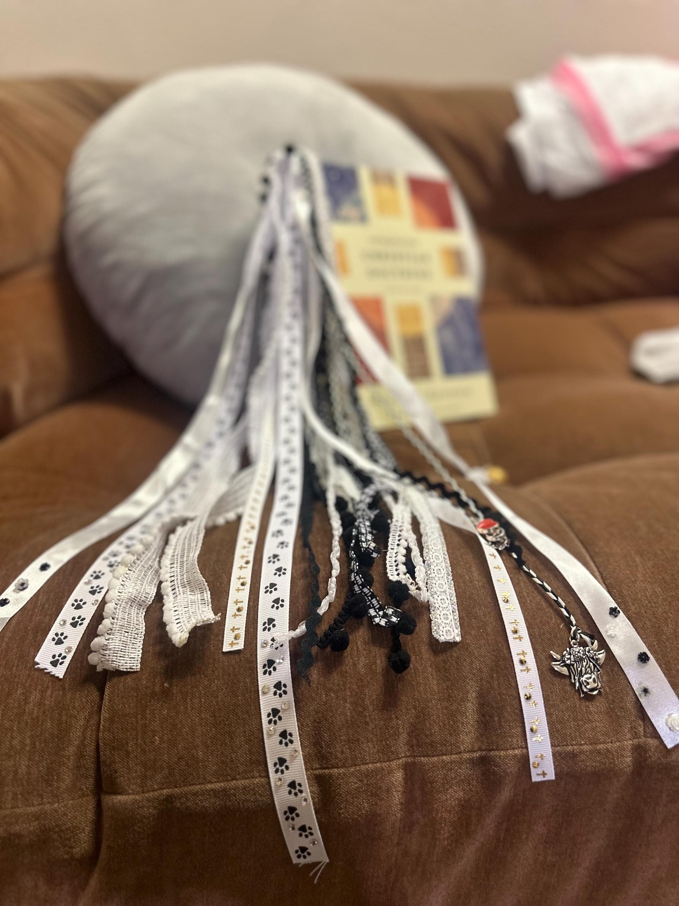 https://i.etsystatic.com/7620283/r/il/1ade47/7454023684/il_fullxfull.7454023684_5v4n.jpg