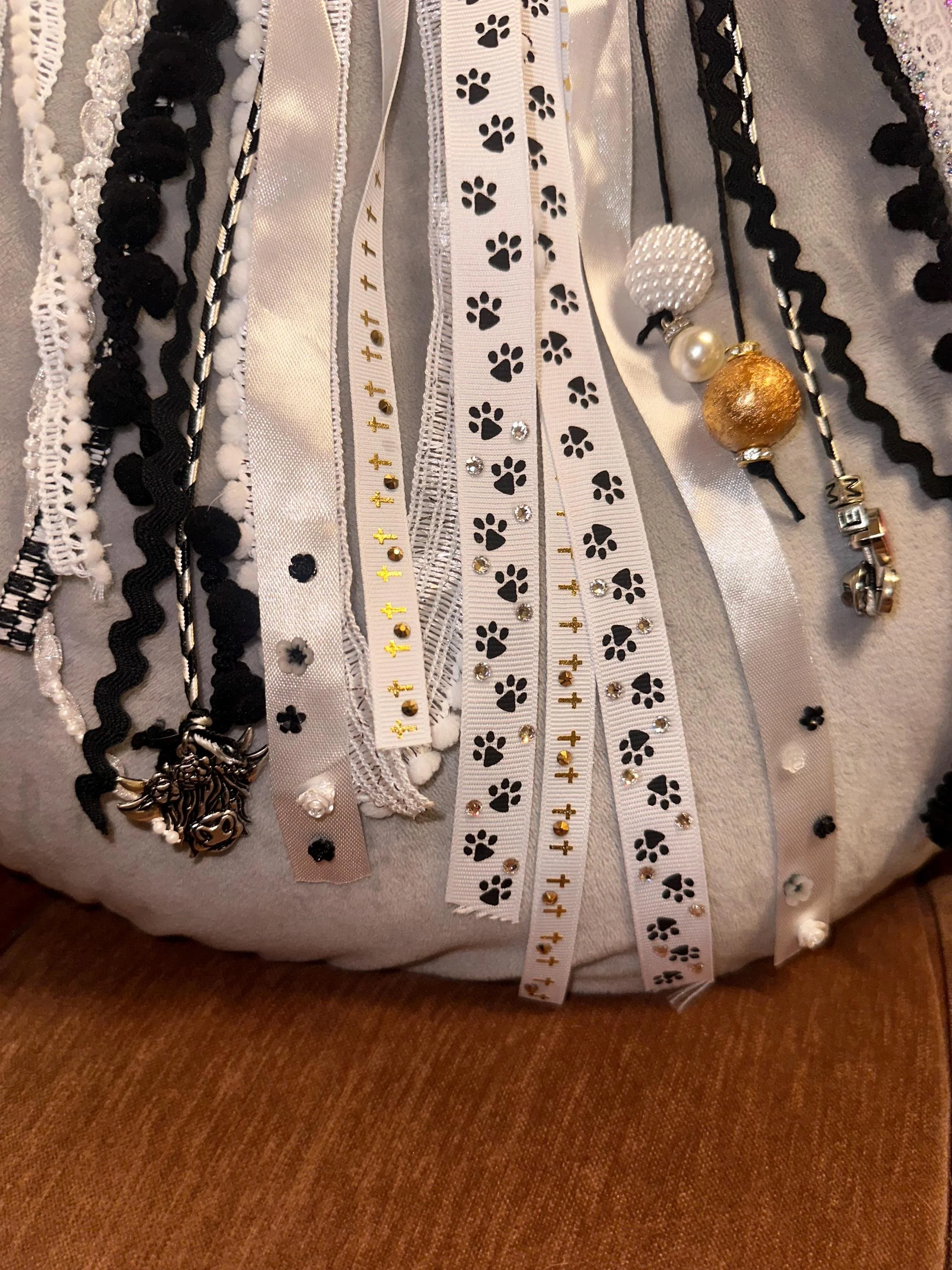 https://i.etsystatic.com/7620283/r/il/679a5d/7454023794/il_fullxfull.7454023794_aecy.jpg