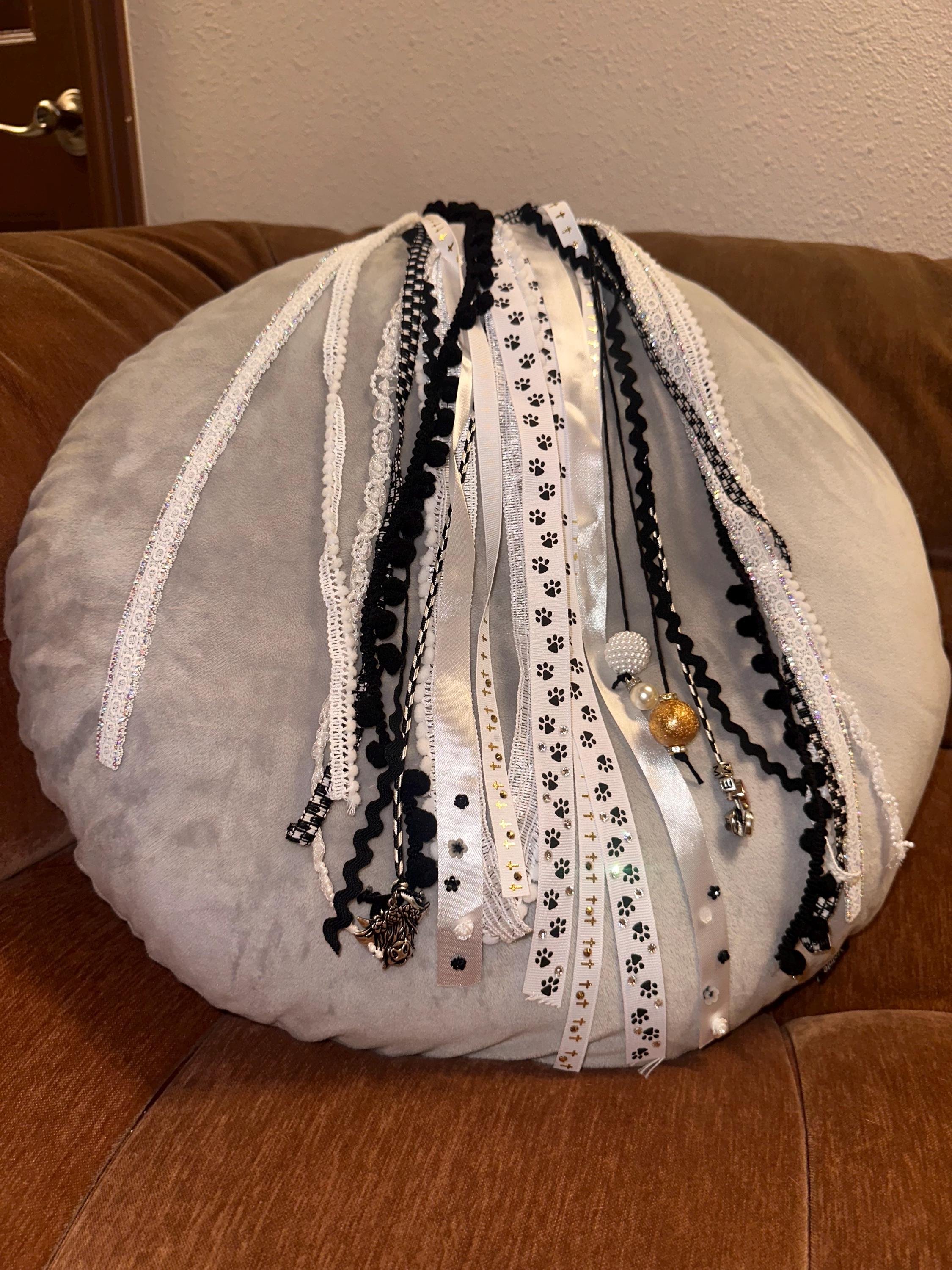 https://i.etsystatic.com/7620283/r/il/892831/7454023796/il_fullxfull.7454023796_q8xk.jpg
