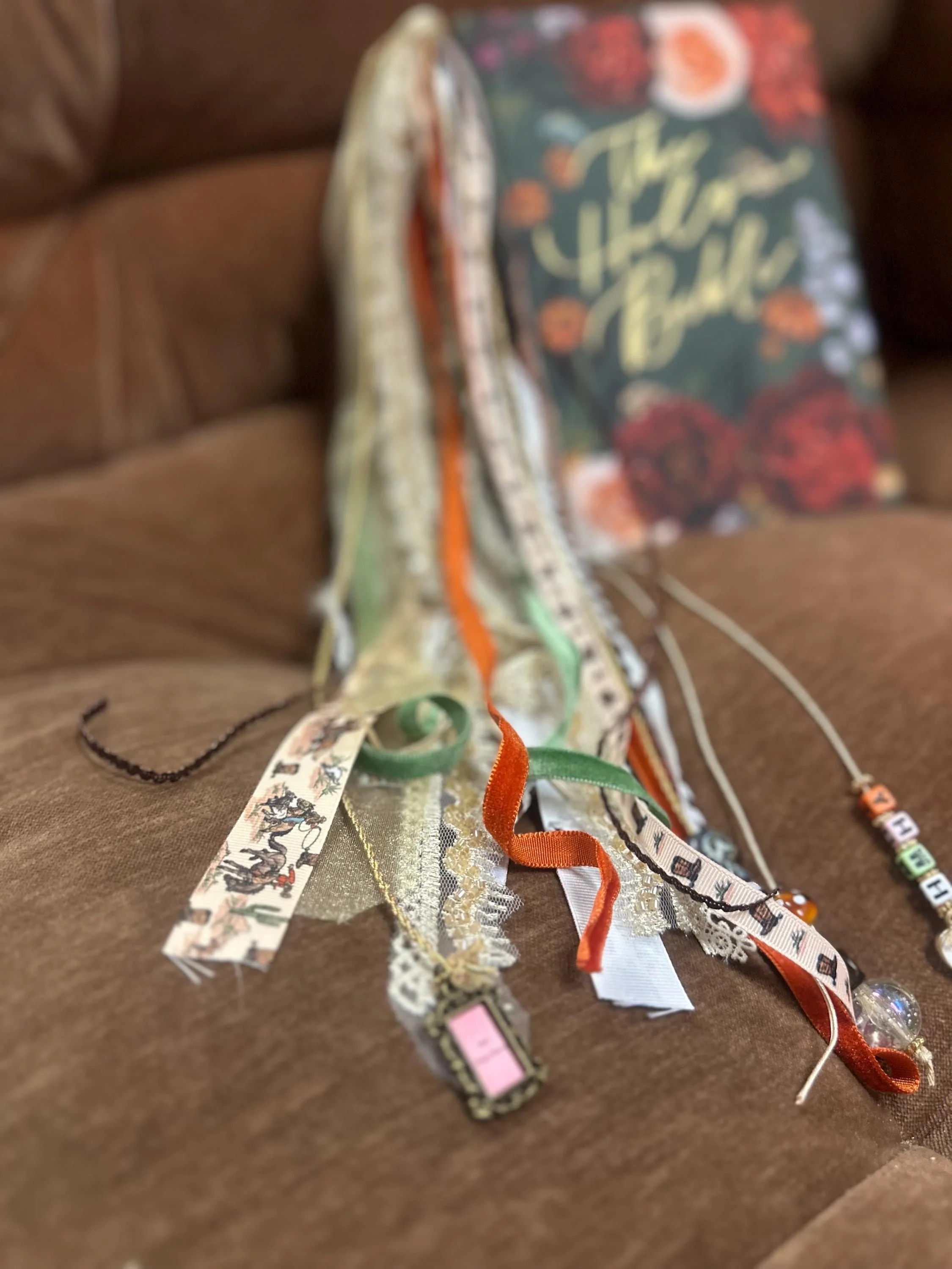 https://i.etsystatic.com/7620283/r/il/7ba708/7416113506/il_fullxfull.7416113506_lmuj.jpg