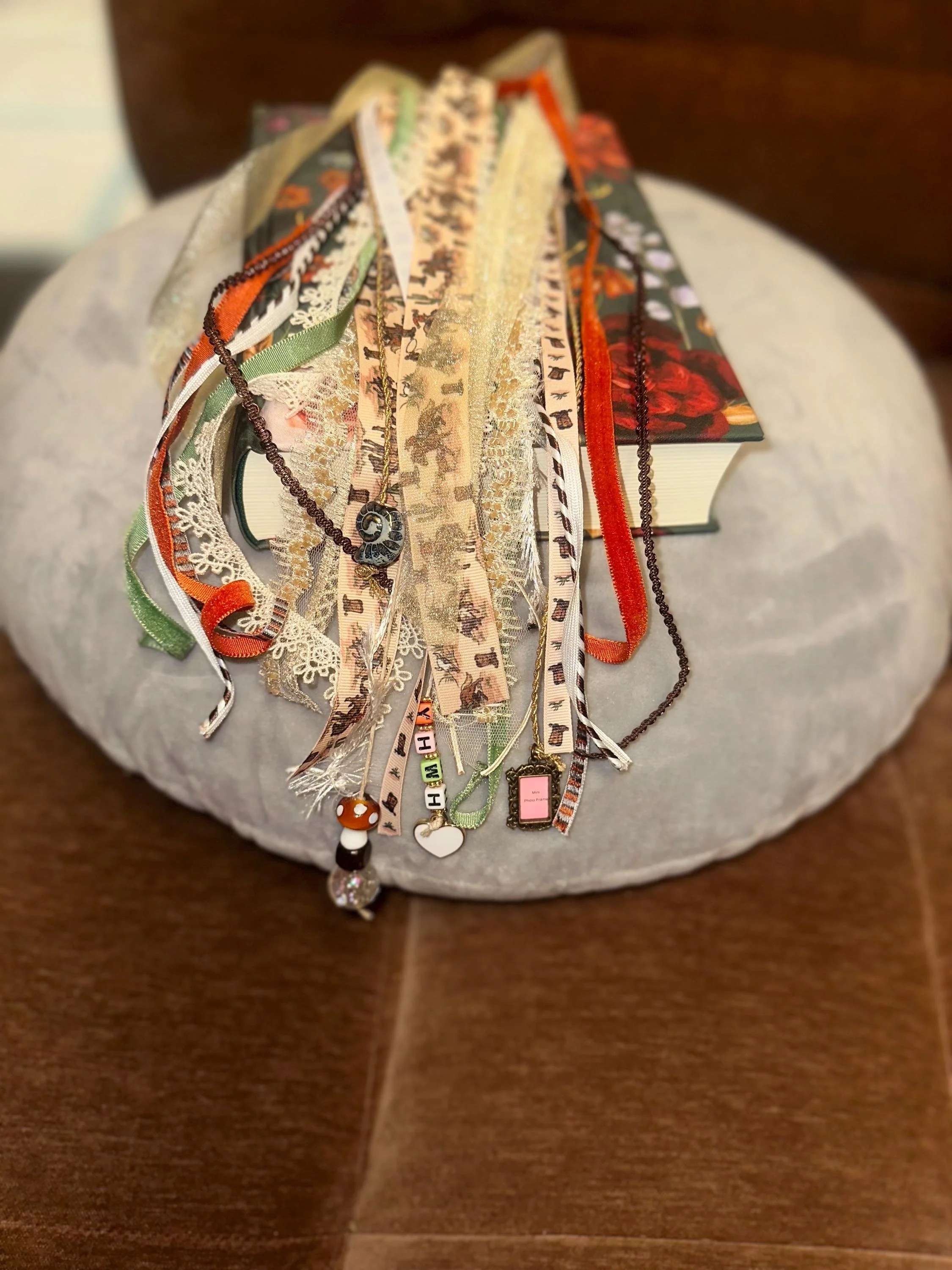 https://i.etsystatic.com/7620283/r/il/b5cf0b/7416113498/il_fullxfull.7416113498_ojx8.jpg