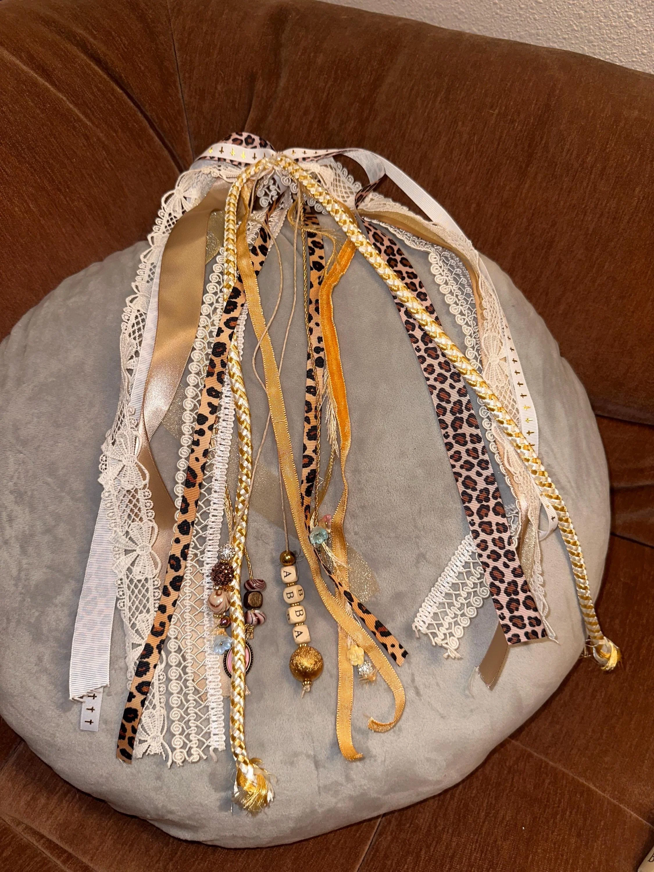 https://i.etsystatic.com/7620283/r/il/515faf/7451338400/il_fullxfull.7451338400_phnm.jpg