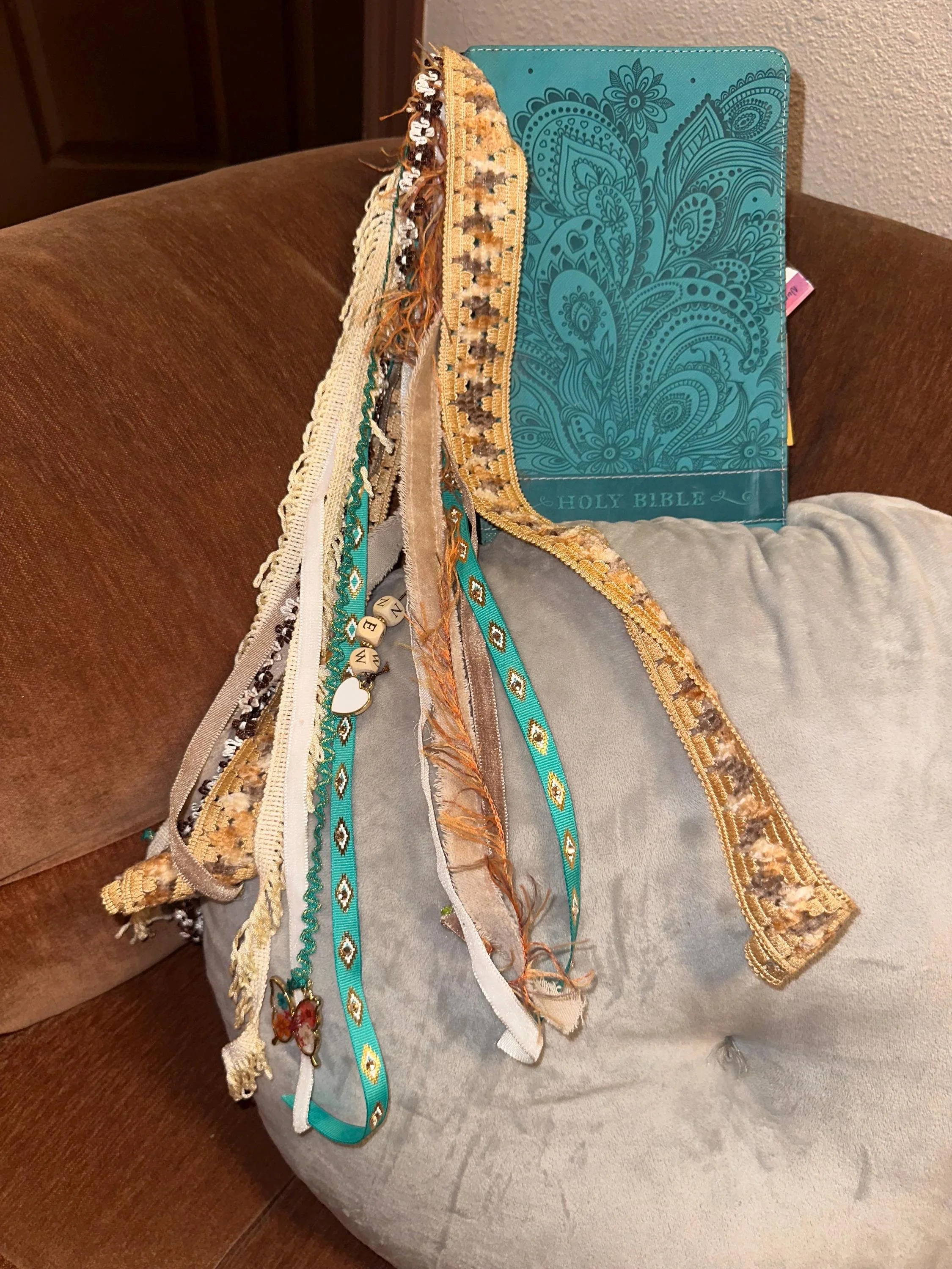 https://i.etsystatic.com/7620283/r/il/9a0faa/7501739369/il_fullxfull.7501739369_m6k3.jpg