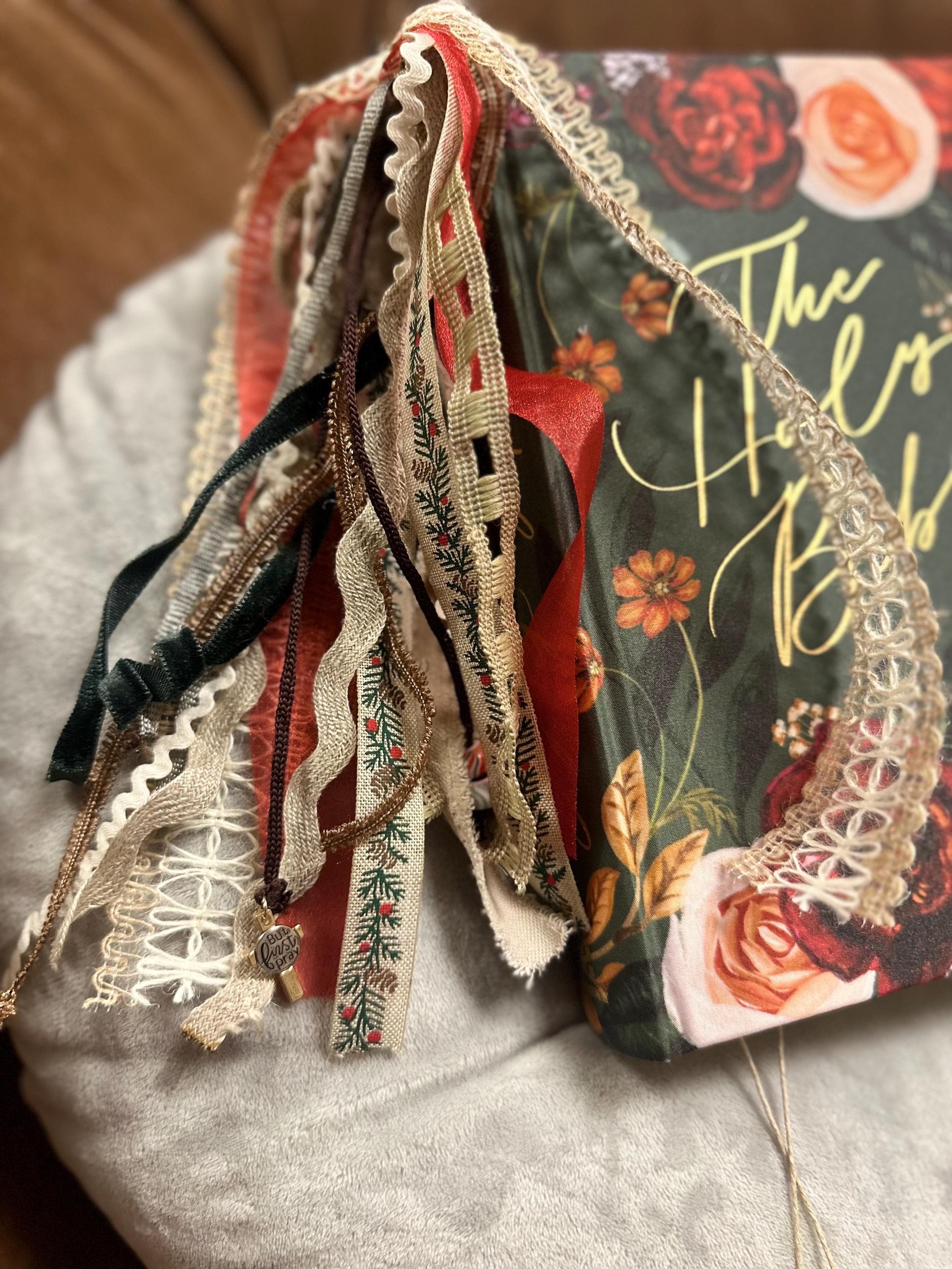 https://i.etsystatic.com/7620283/r/il/e47308/7501778927/il_fullxfull.7501778927_sotz.jpg