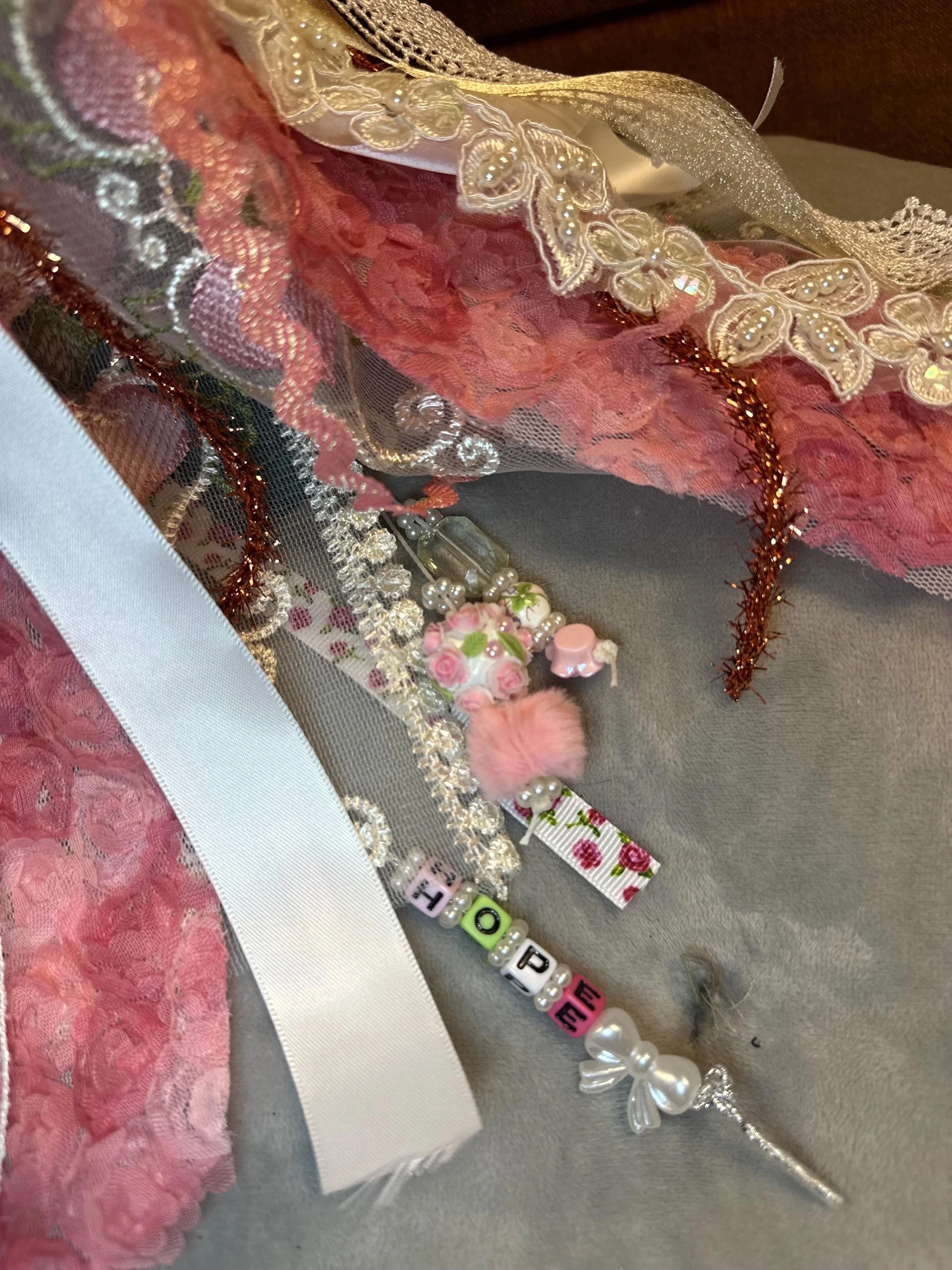 https://i.etsystatic.com/7620283/r/il/6fff5c/7522812953/il_fullxfull.7522812953_nj01.jpg