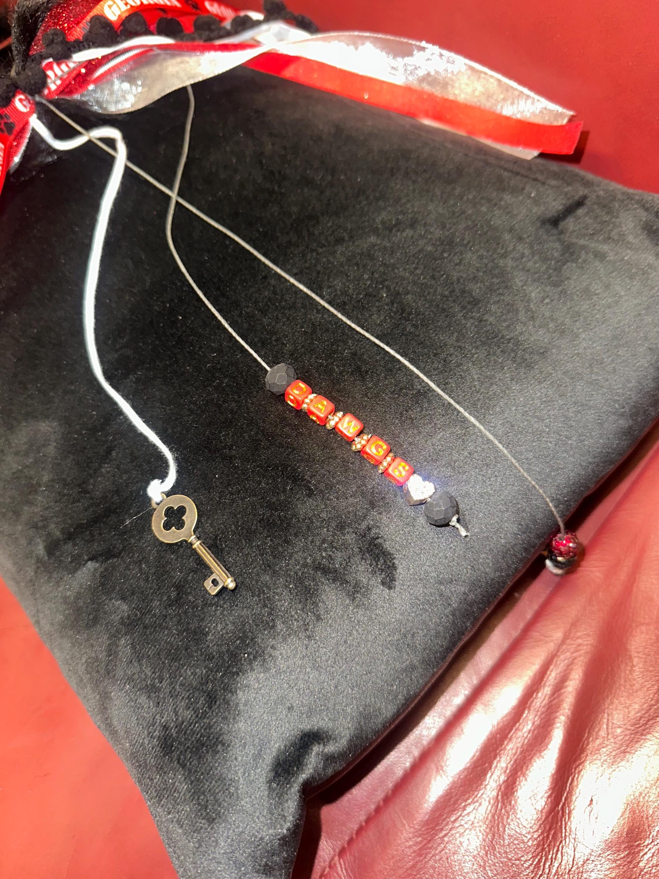 https://i.etsystatic.com/7620283/r/il/4eb9ca/7478400056/il_fullxfull.7478400056_b0ce.jpg