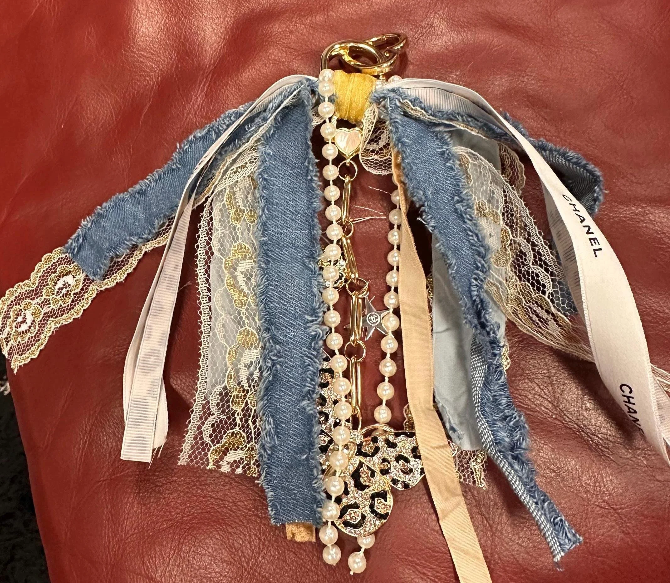 https://i.etsystatic.com/7620283/r/il/4ce0f1/8313258580/il_fullxfull.8313258580_i32w.jpg