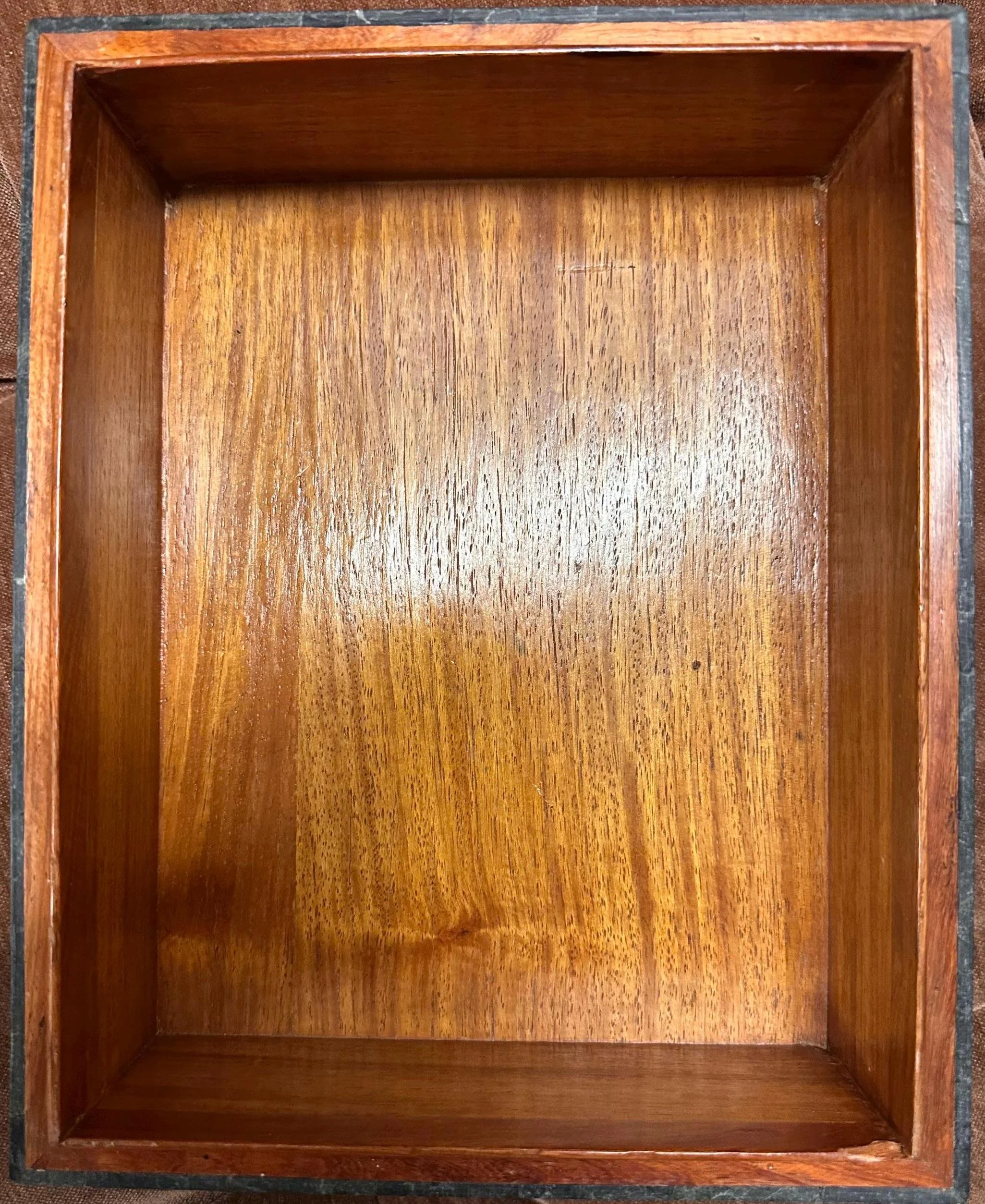 https://i.etsystatic.com/7620283/r/il/51b396/8342172097/il_fullxfull.8342172097_7g1e.jpg