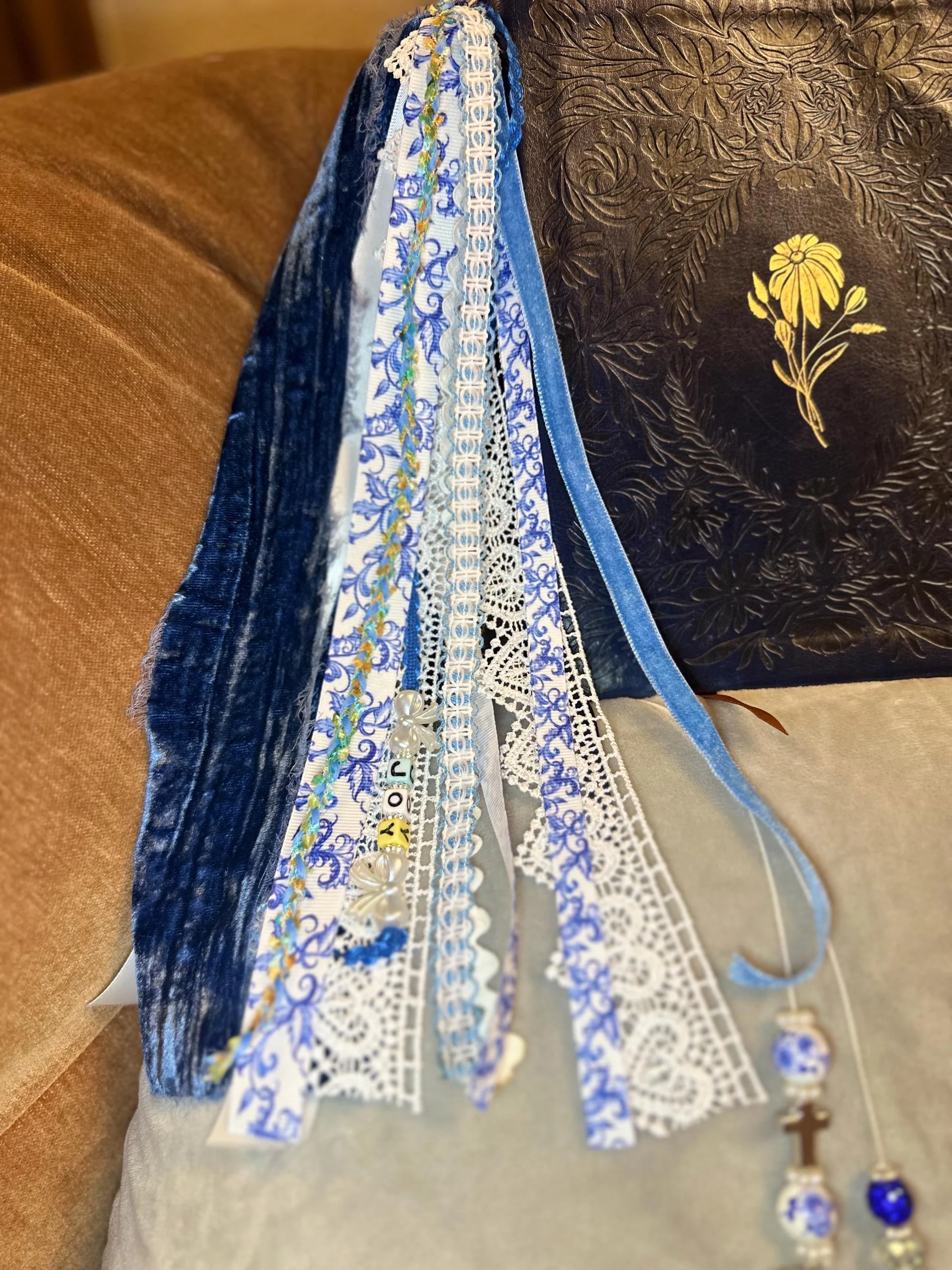 https://i.etsystatic.com/7620283/r/il/6daec2/7461172886/il_fullxfull.7461172886_307j.jpg