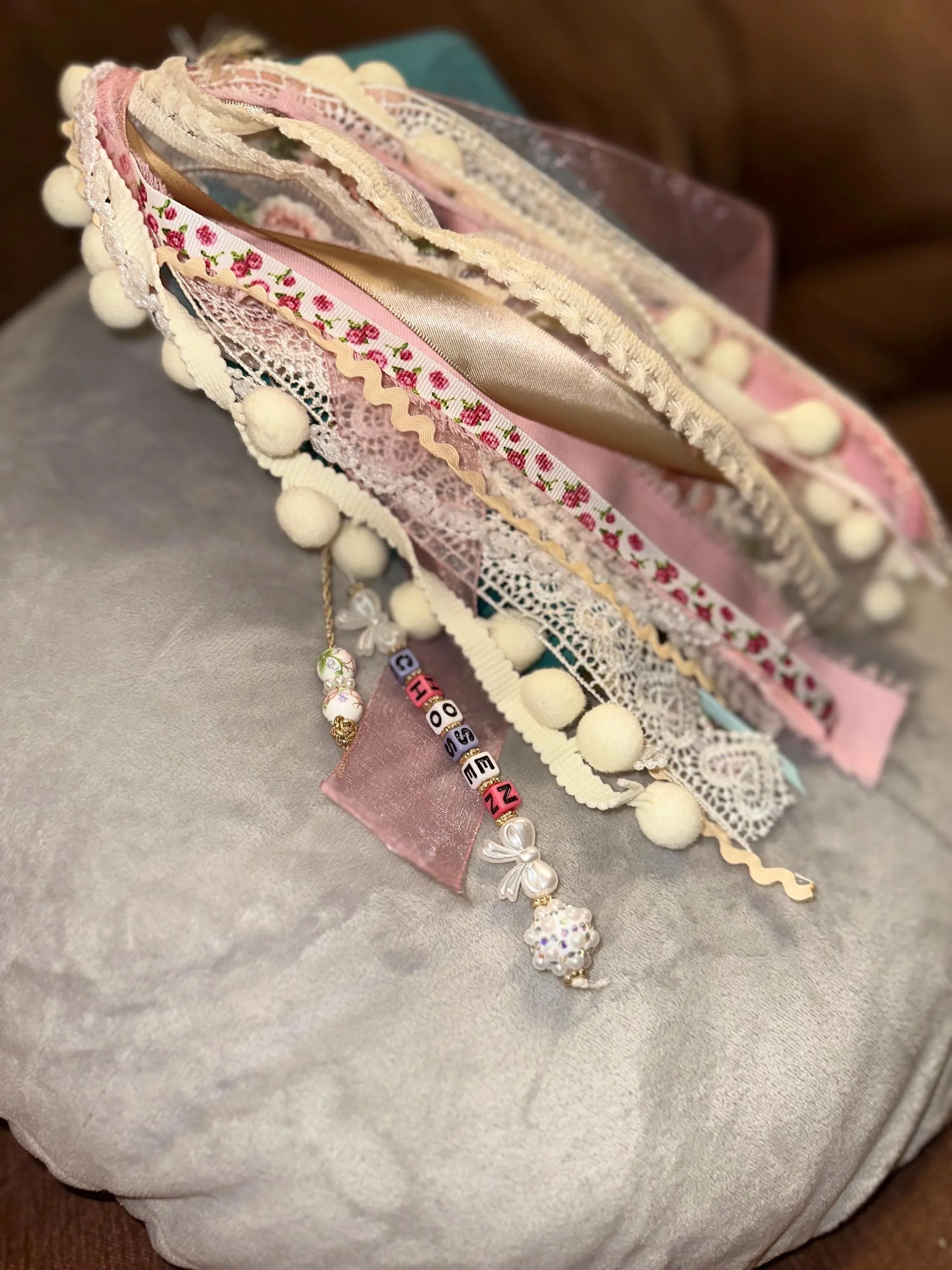 https://i.etsystatic.com/7620283/r/il/7192e3/7461130750/il_fullxfull.7461130750_rvxs.jpg