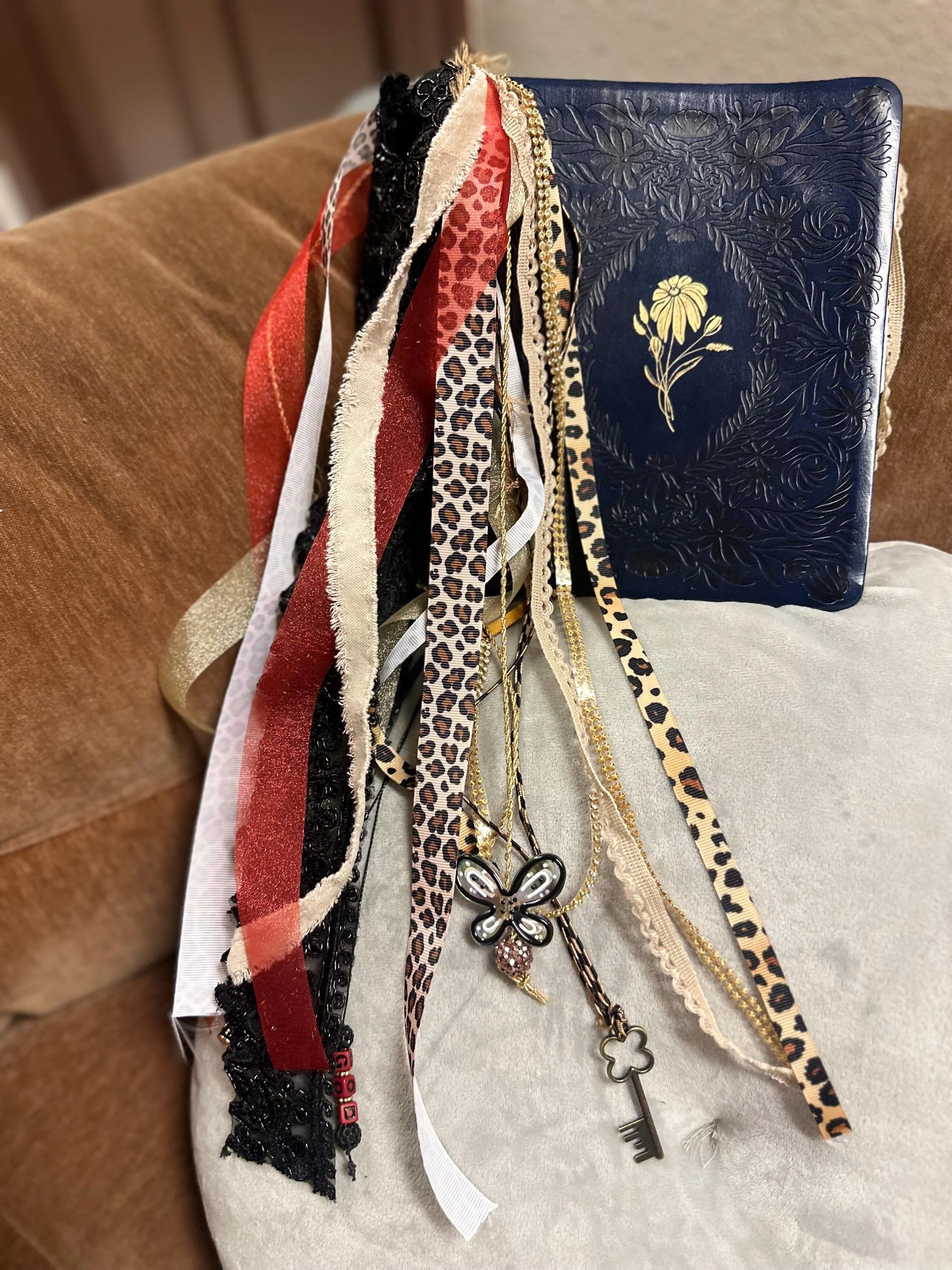 https://i.etsystatic.com/7620283/r/il/1fb67a/7509017807/il_fullxfull.7509017807_lgfl.jpg
