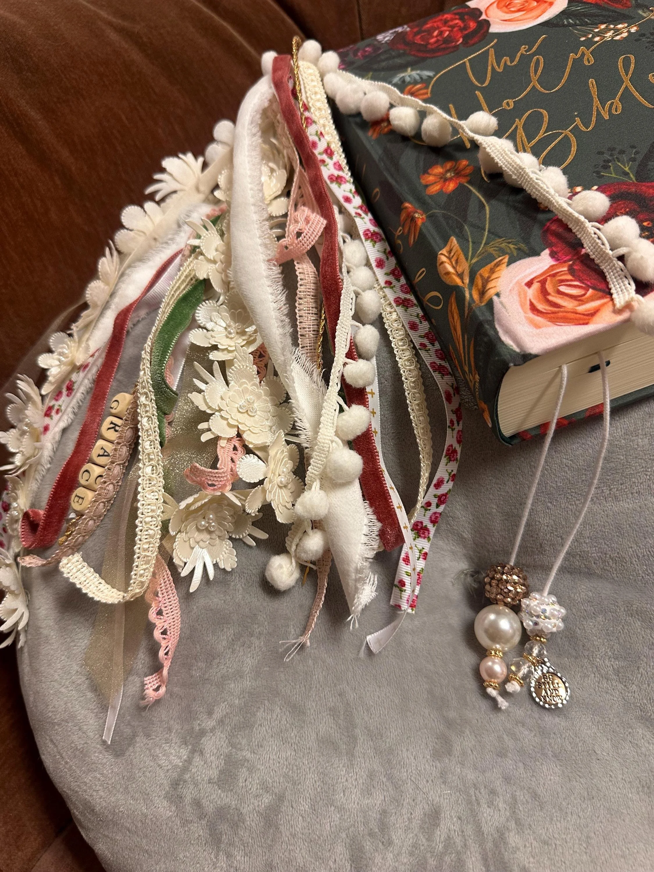 https://i.etsystatic.com/7620283/r/il/f40680/7453893552/il_fullxfull.7453893552_ja4r.jpg