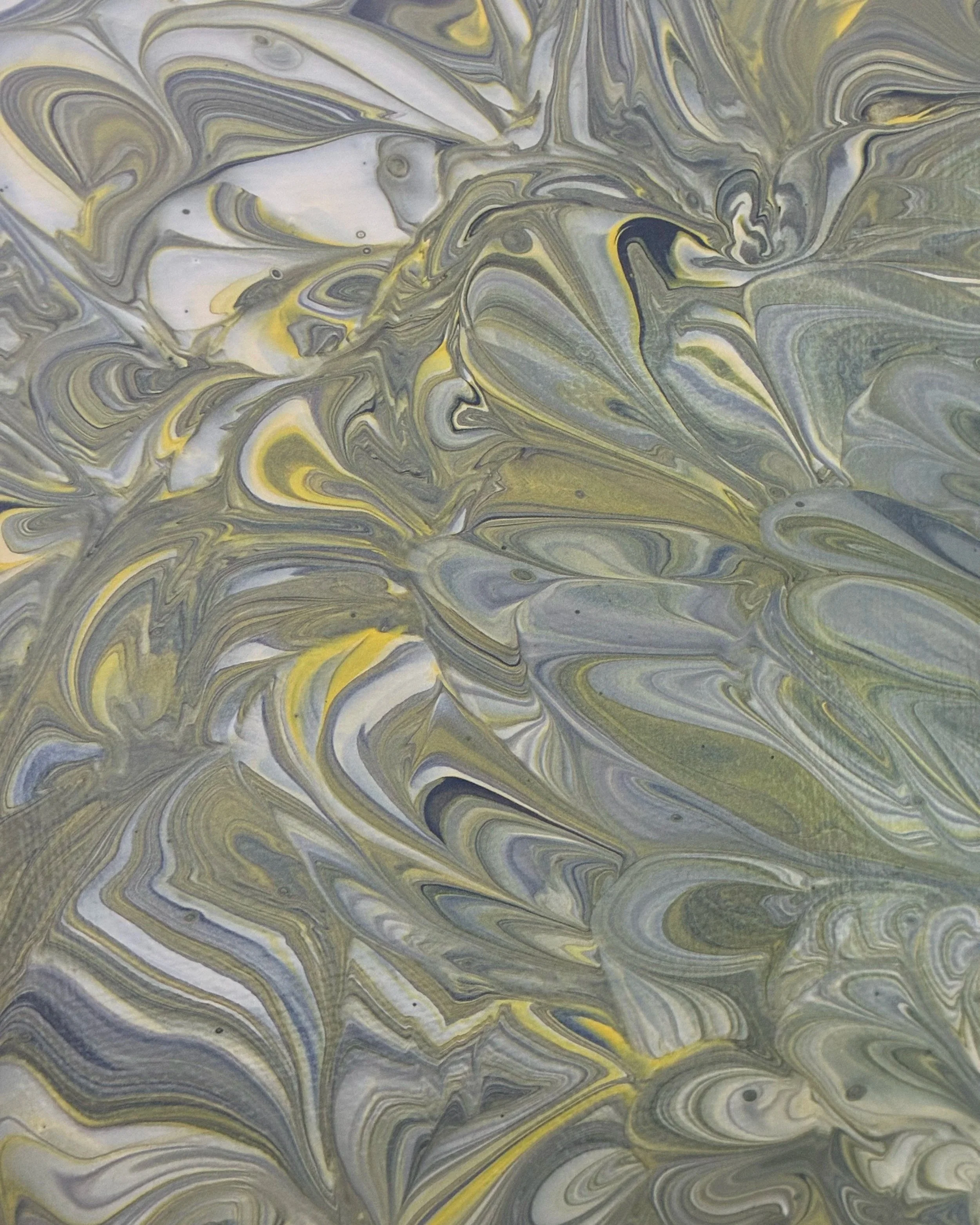 A closer look at the intricate currents and layered textures within Electric Moss. Moss green, charcoal, silver, and muted gold tones intertwine in organic movement, revealing depth, energy, and natural elegance.