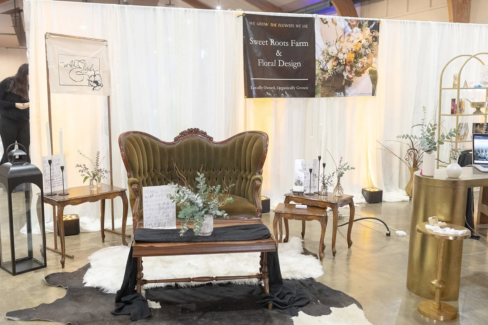 green couch set booth.jpg