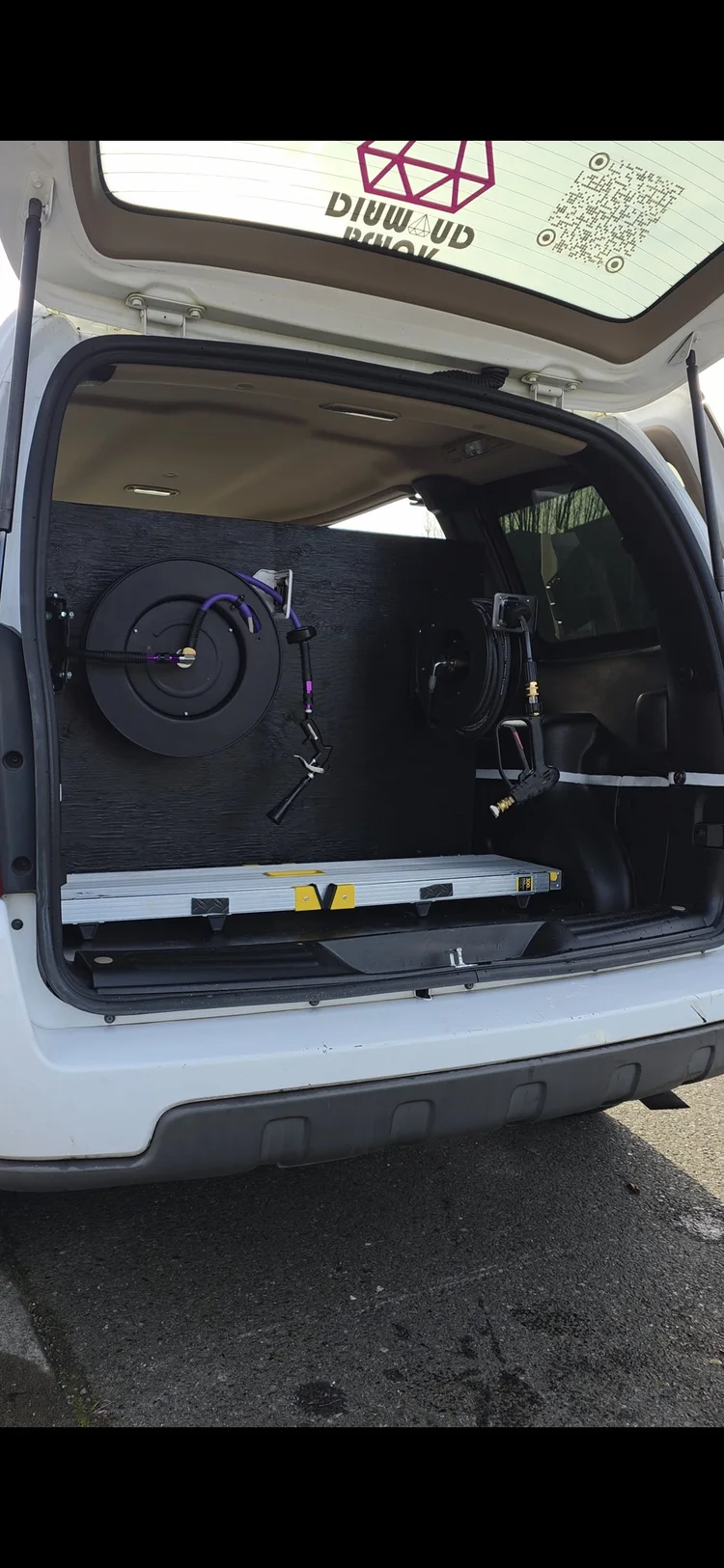 Black Diamond mobile detailing setup