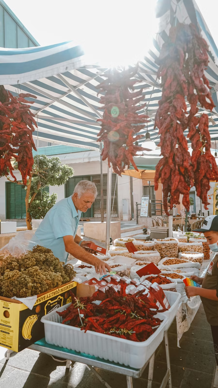 What Nobody Tells You About Traveling Southern Italy (From Someone Who Lives There)