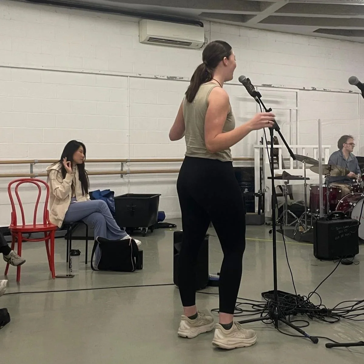 Jessica Fosker Performing