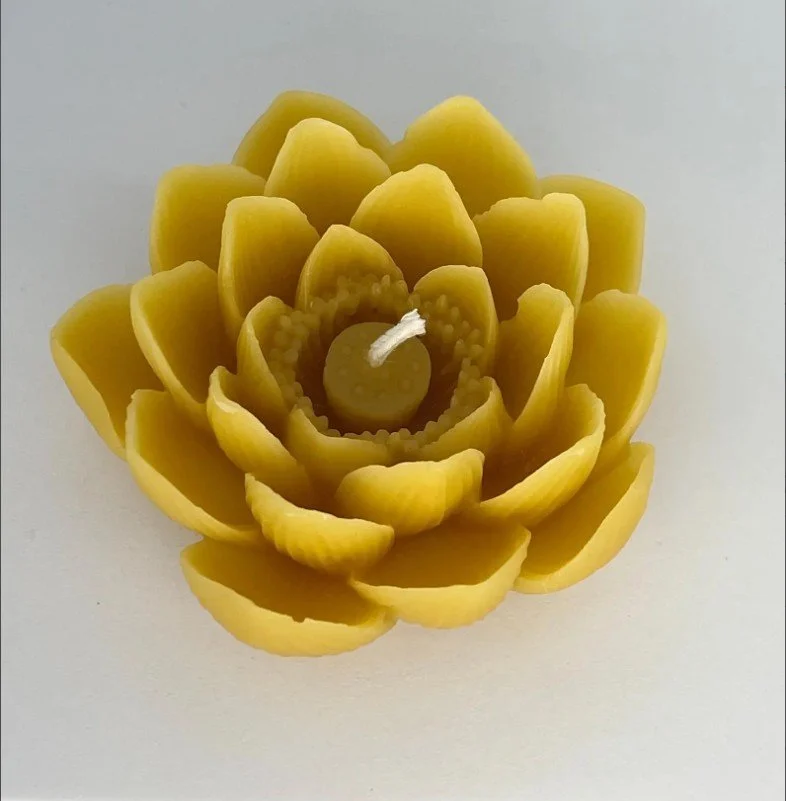 Lrg Lotus Flower-2.jpg