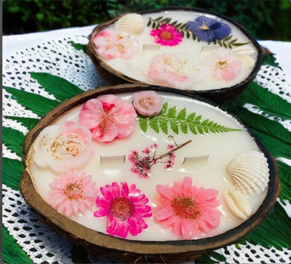 Hawaiian Coconut Candle.jpg