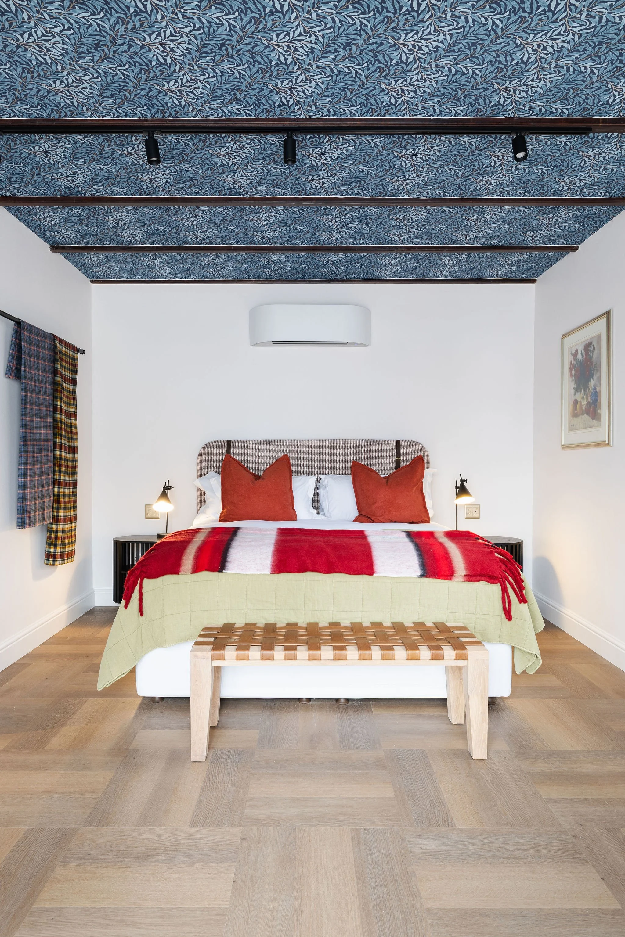 Die Stalle - Room 14