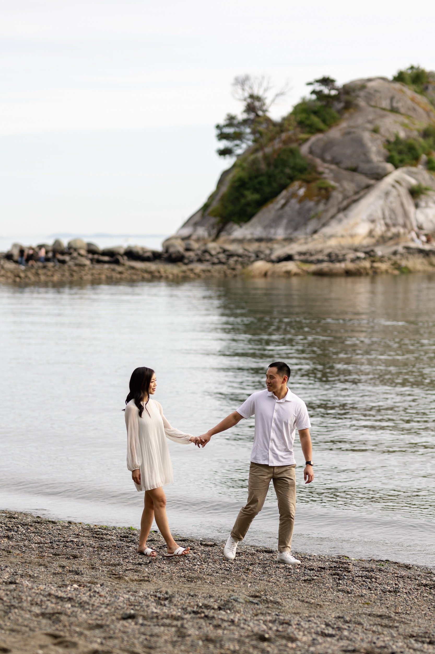 whyte-cliff-park-engagement21.jpg