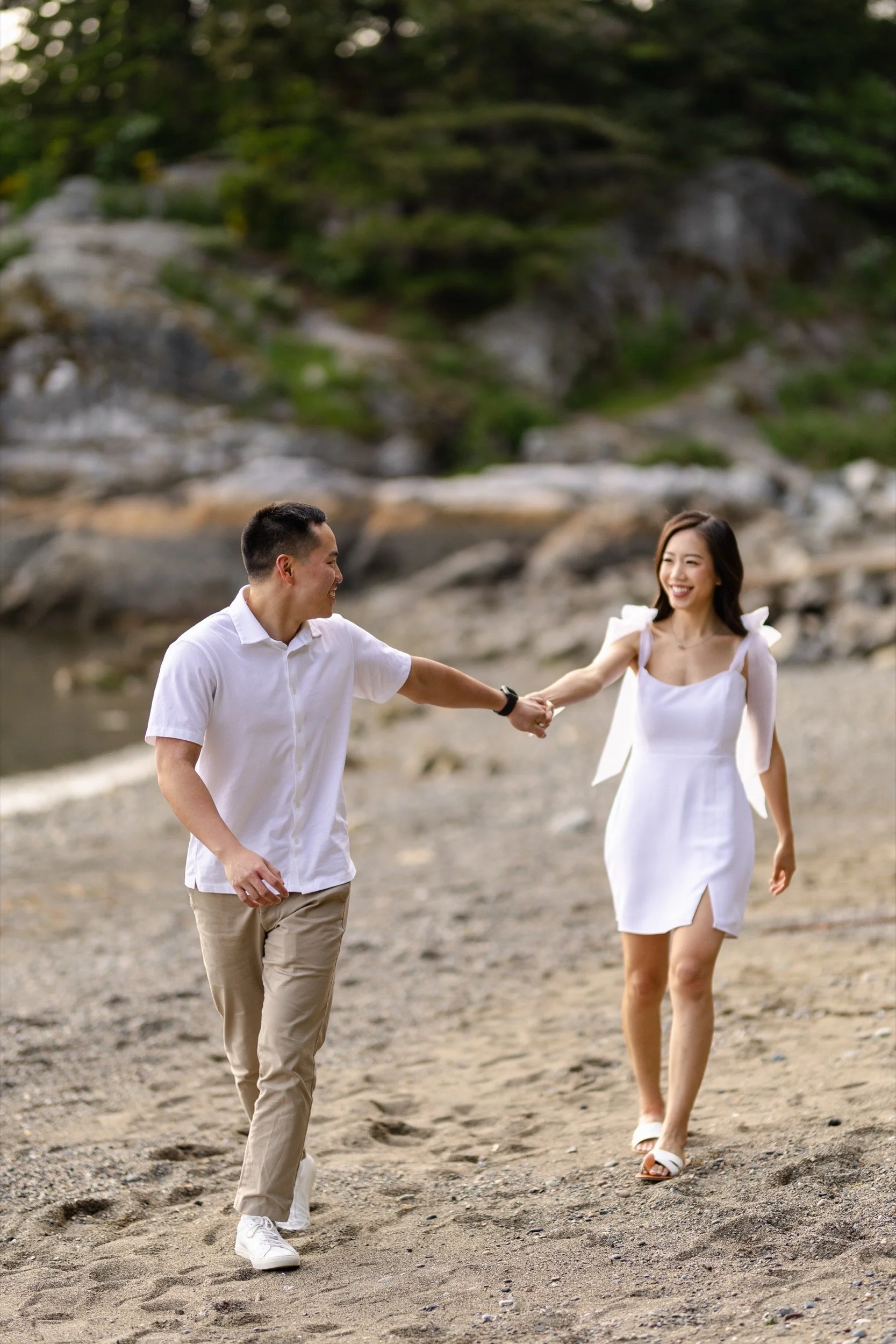 whyte-cliff-park-engagement1.jpg