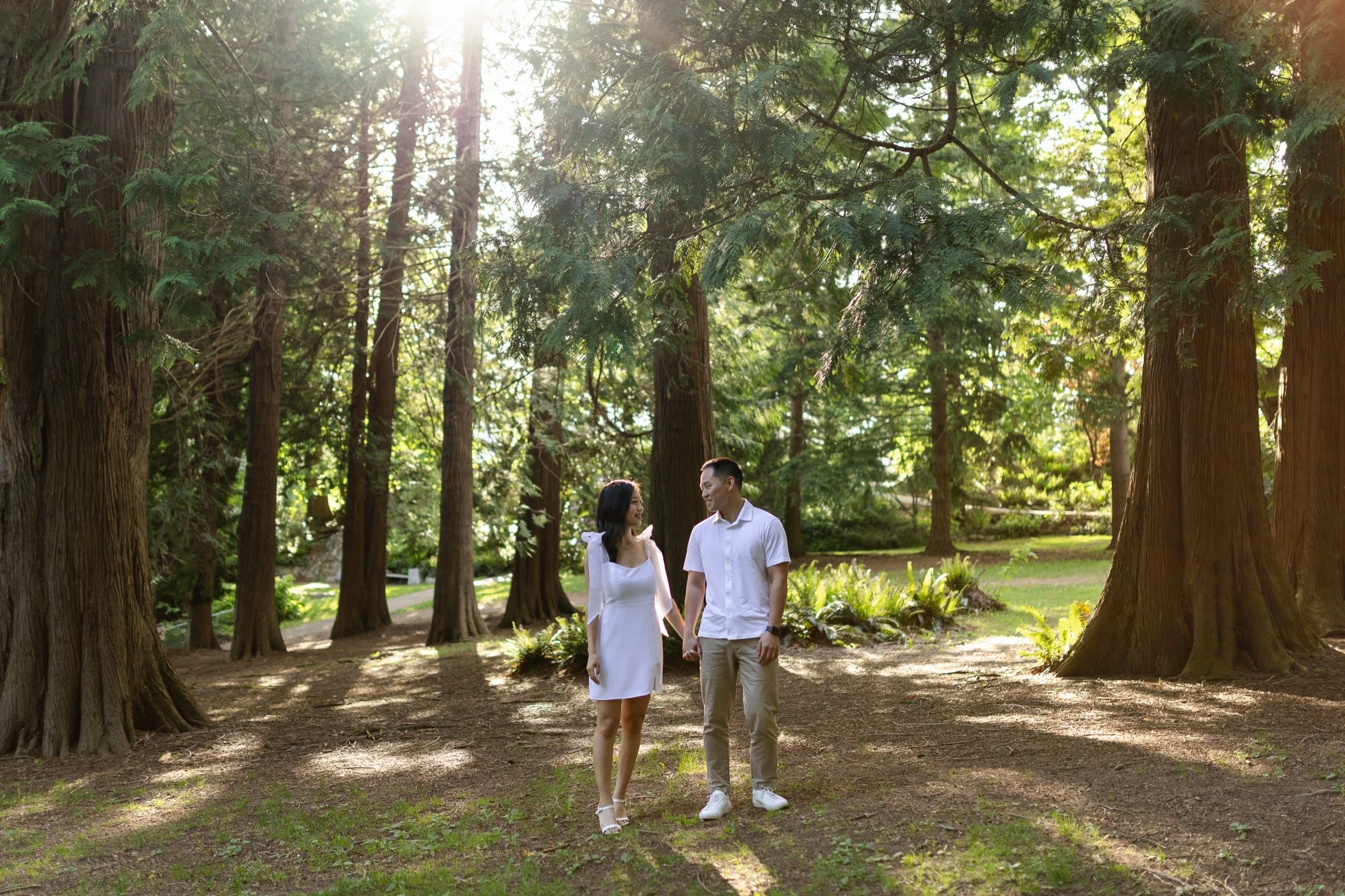 whyte-cliff-park-engagement3.jpg